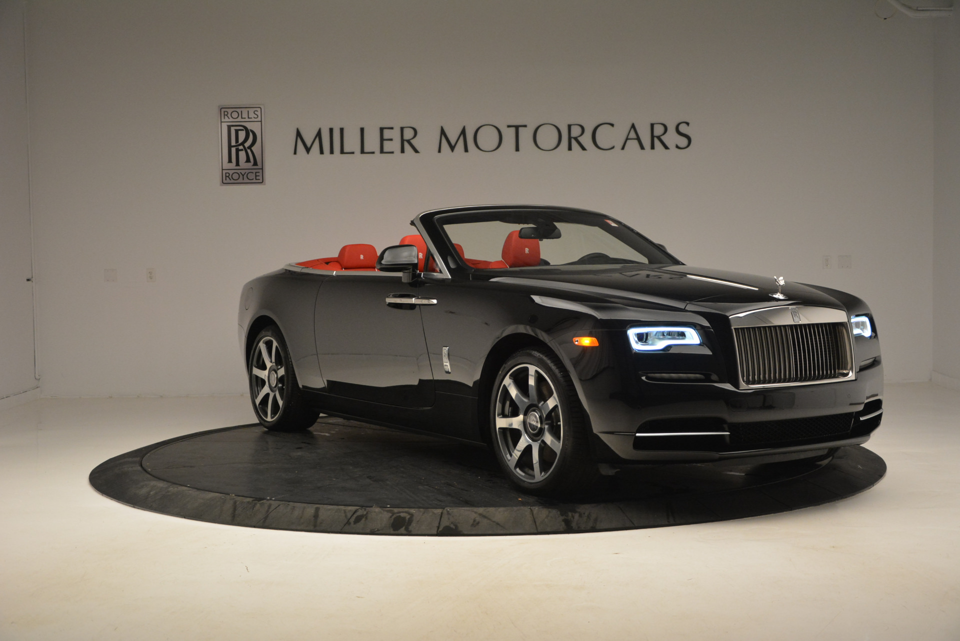 Used 2017 RollsRoyce Dawn Base For Sale 224800  Lotus Cars Las Vegas  Stock V102685