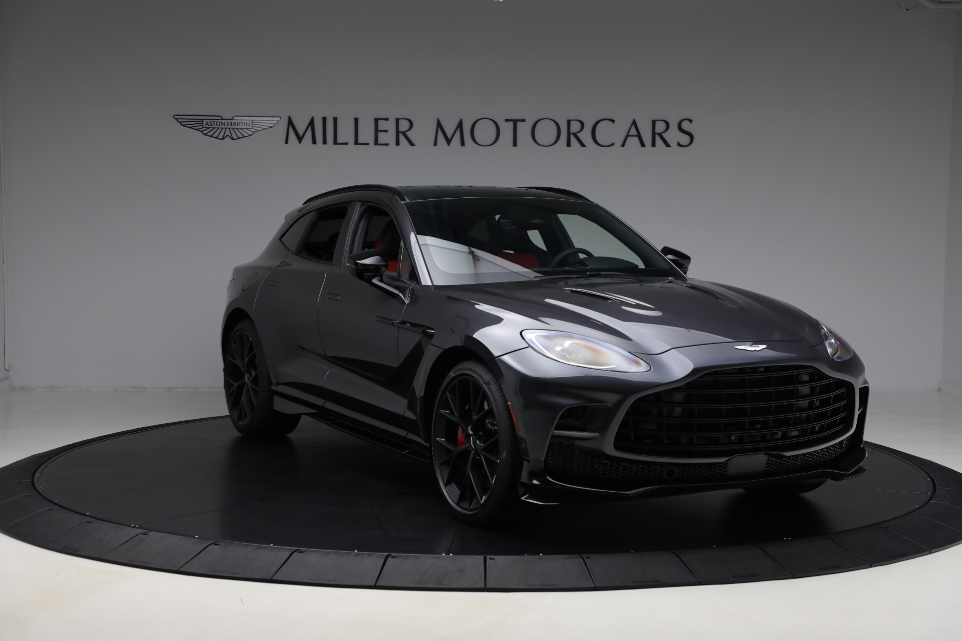 2025 Aston Martin DBX AM8 DBX707 photo 11