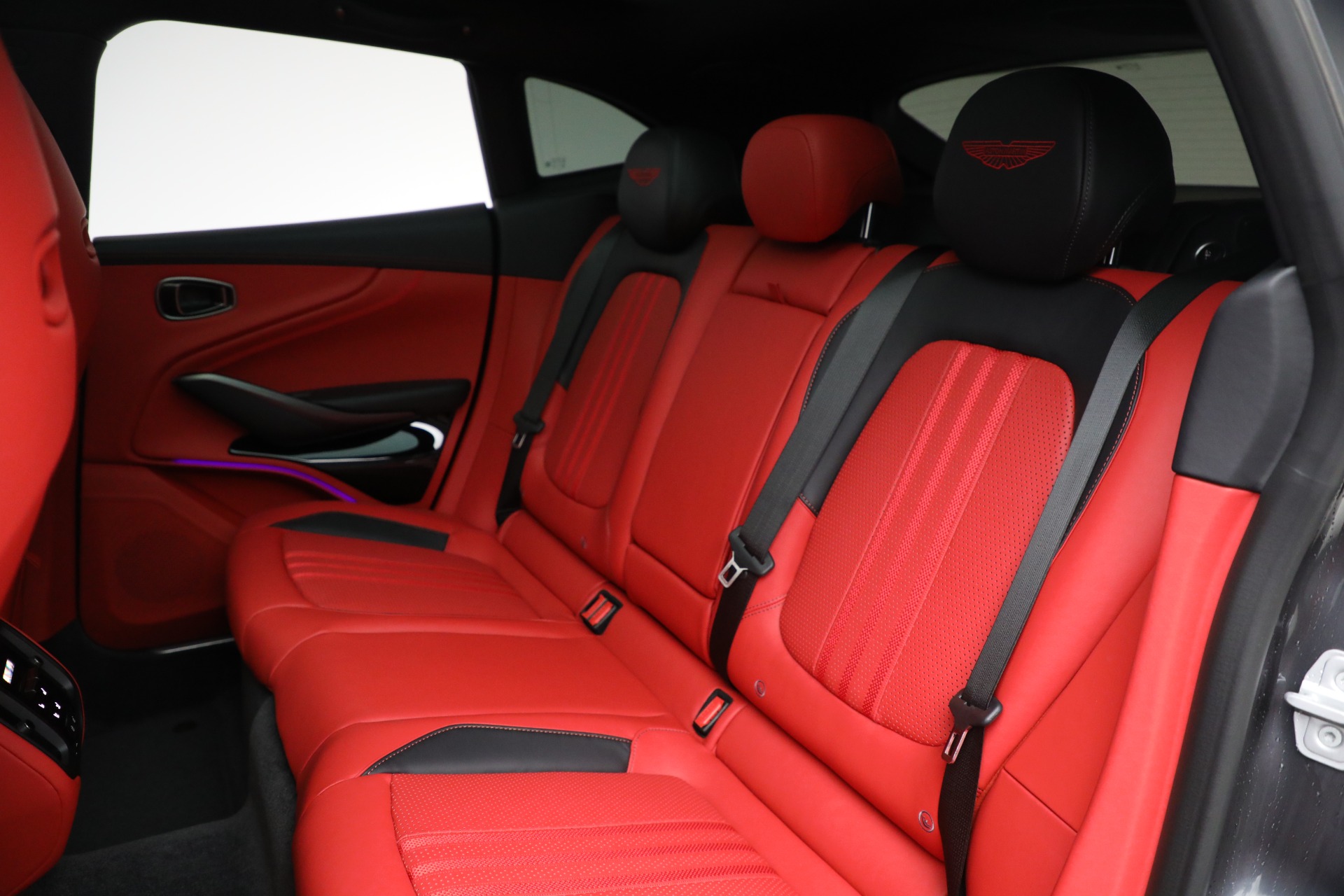 2025 Aston Martin DBX AM8 DBX707 photo 19