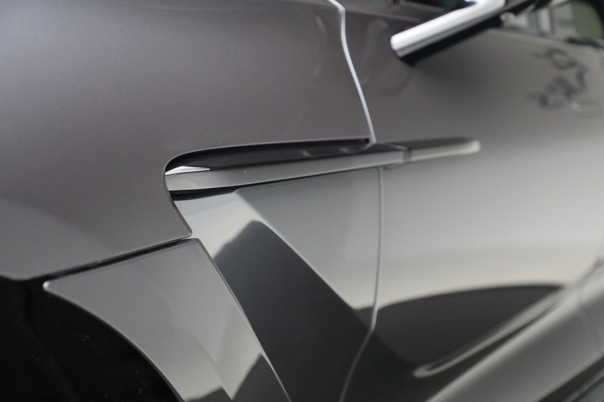 2025 Aston Martin DBX AM8 DBX707 photo 32
