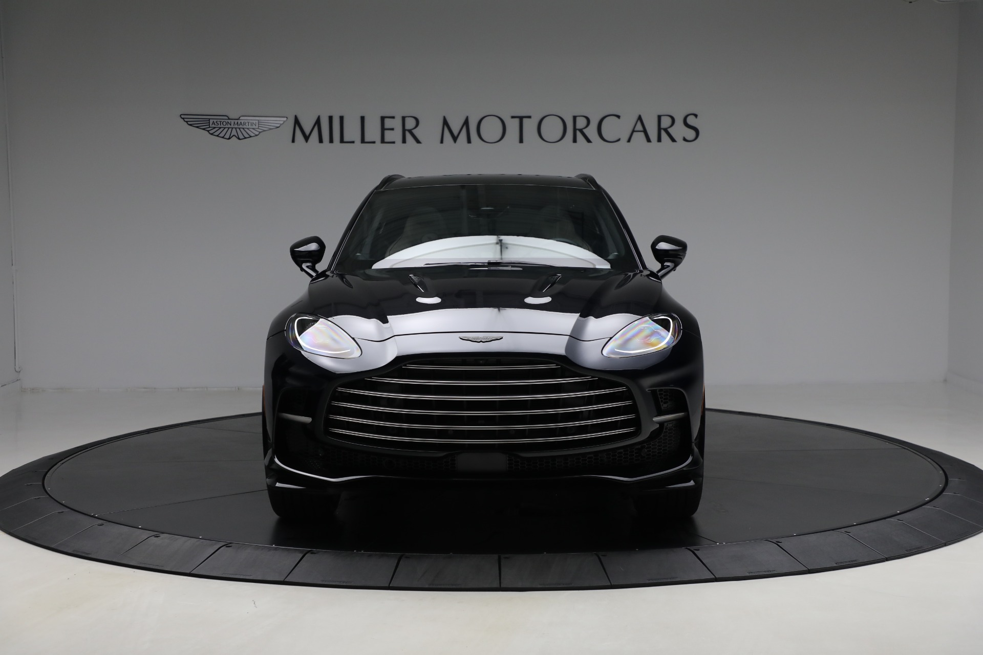 2025 Aston Martin DBX AM8 DBX707 photo 12