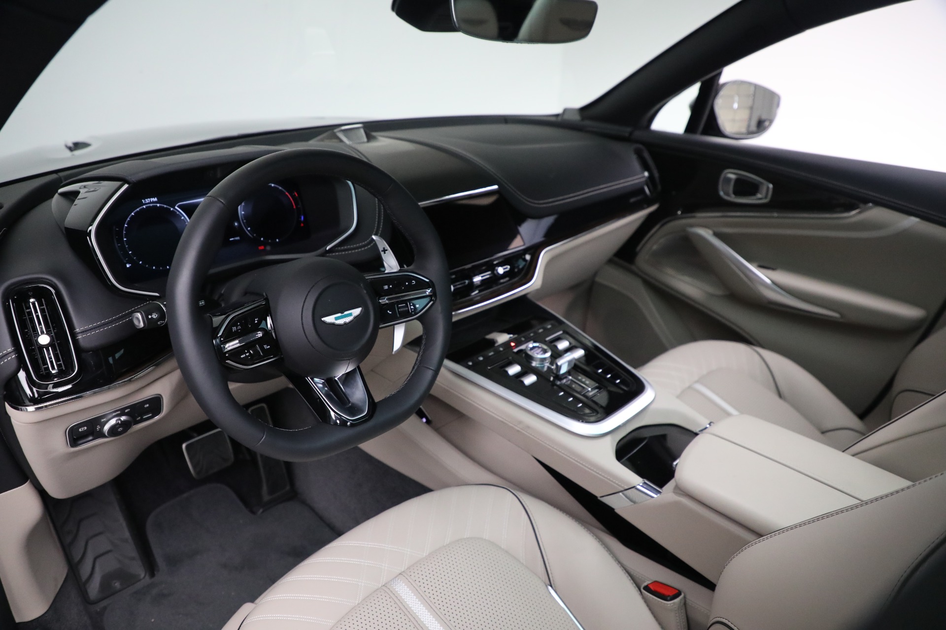 2025 Aston Martin DBX AM8 DBX707 photo 20