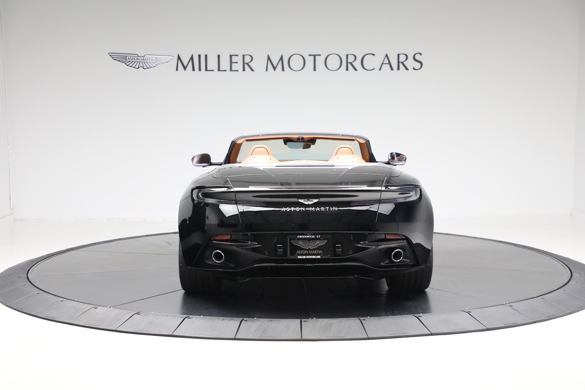 2025 Aston Martin DB12 AM5 photo 6