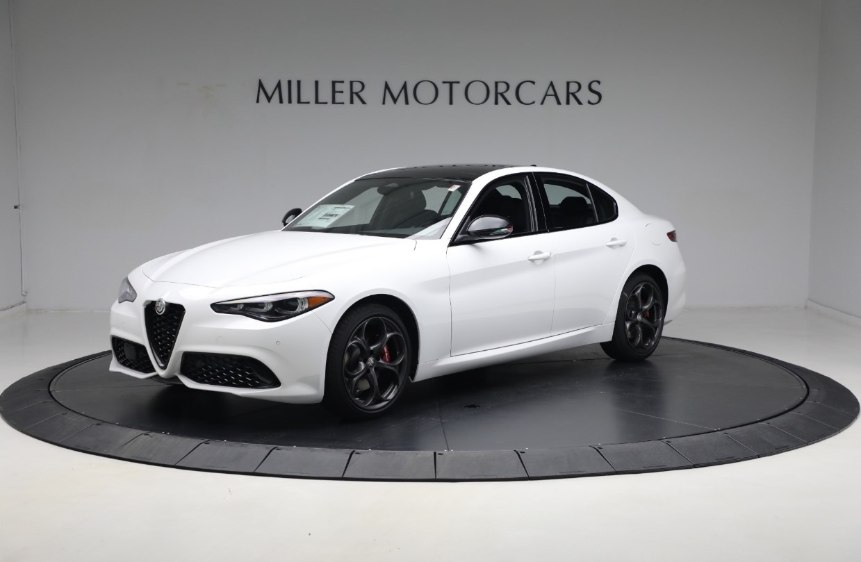 2025 Alfa Romeo Giulia photo 2