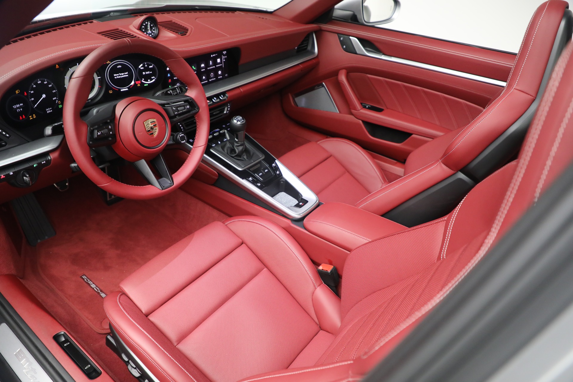 2024 Porsche 911 Targa 4S photo 19