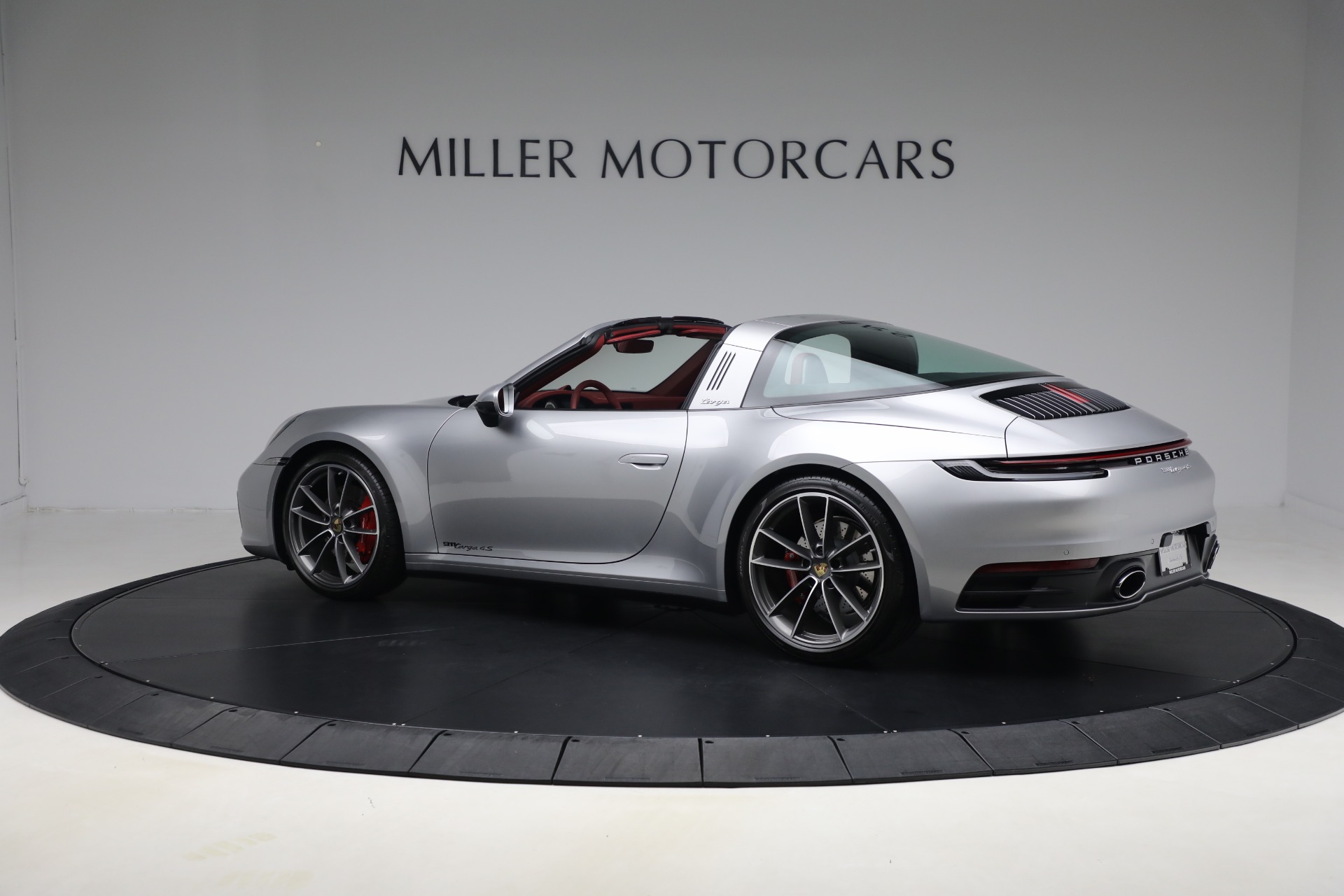 2024 Porsche 911 Targa 4S photo 4