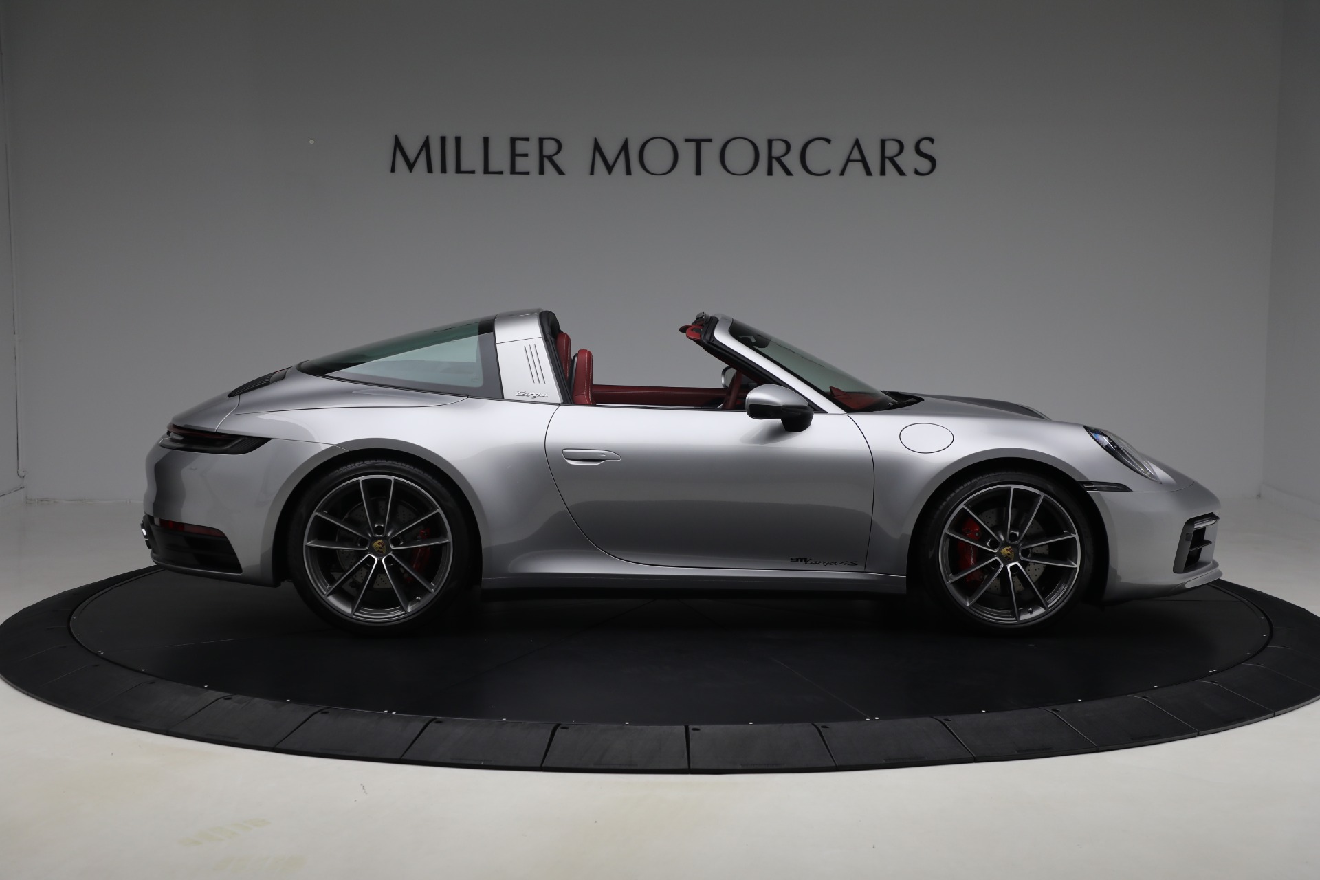 2024 Porsche 911 Targa 4S photo 9