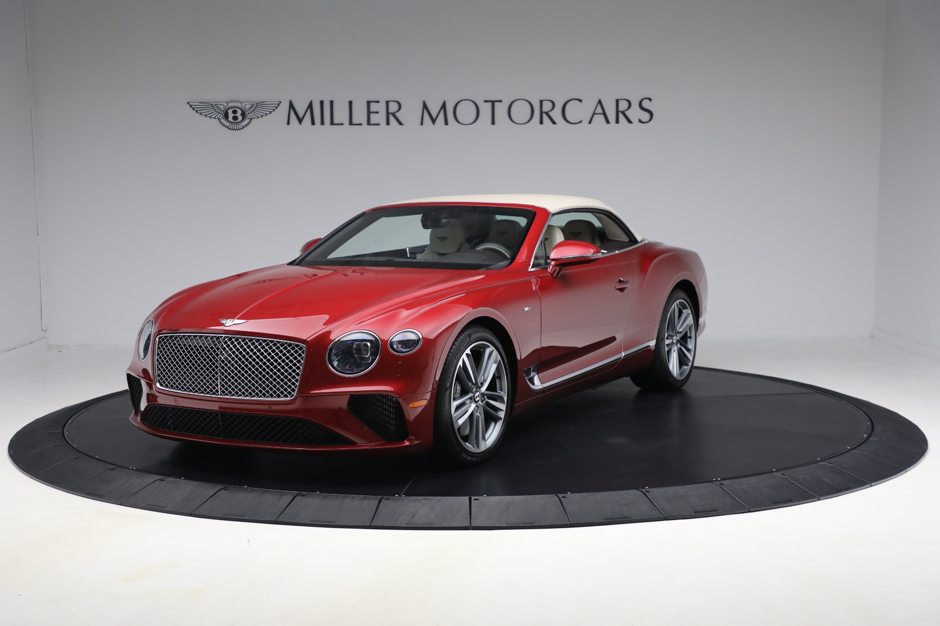 2022 Bentley Continental GTC V8 photo 10