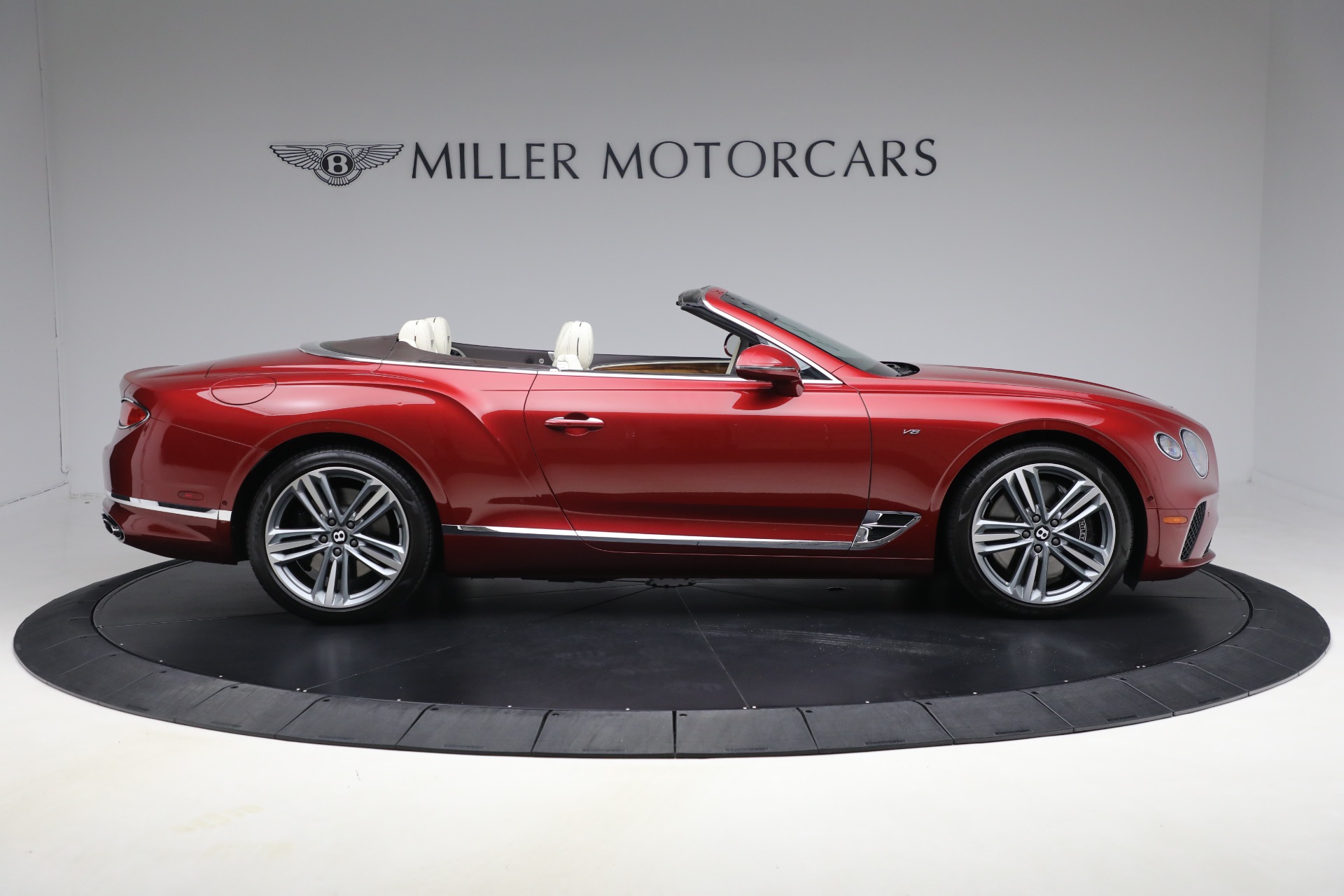 2022 Bentley Continental GTC V8 photo 7