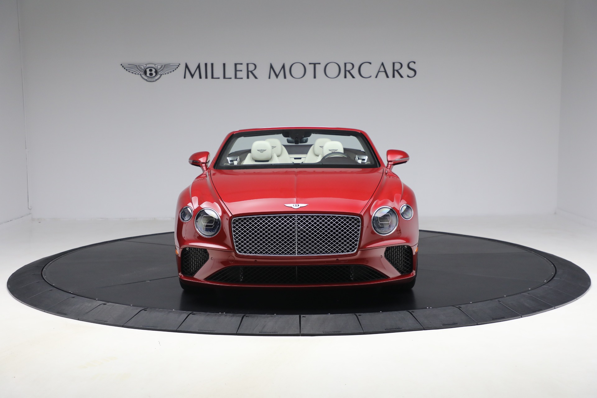 2022 Bentley Continental GTC V8 photo 9