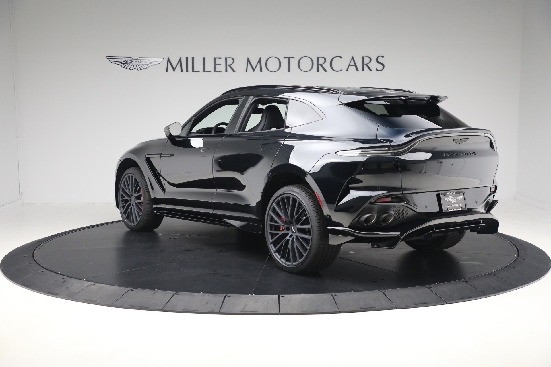 2025 Aston Martin DBX AM8 DBX707 photo 4
