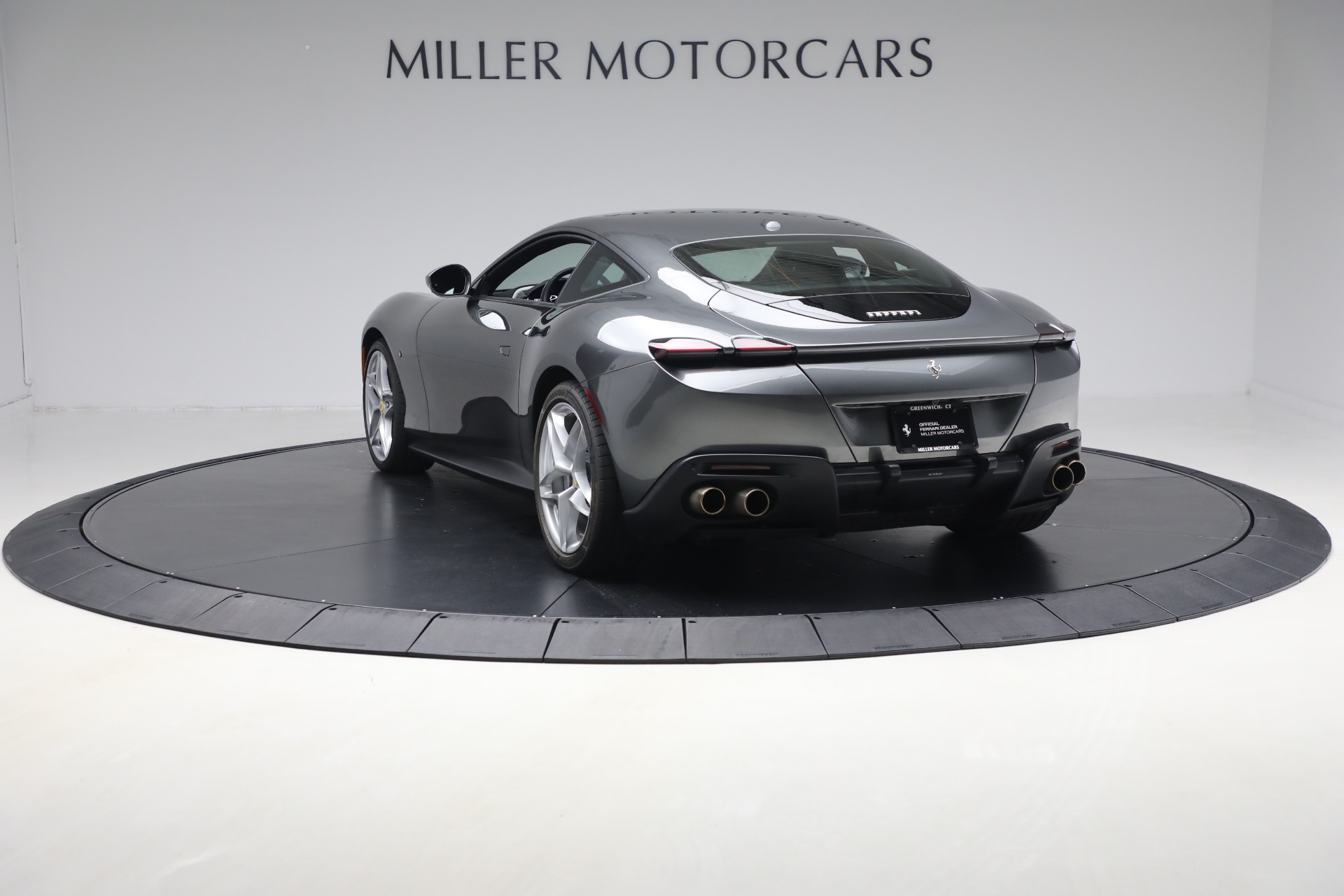2024 Ferrari Roma photo 5