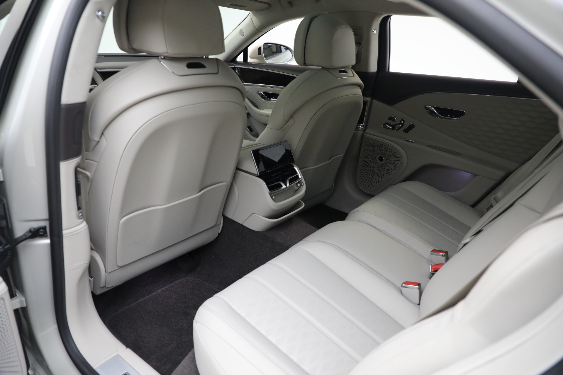 2025 Bentley Flying Spur Speed photo 19