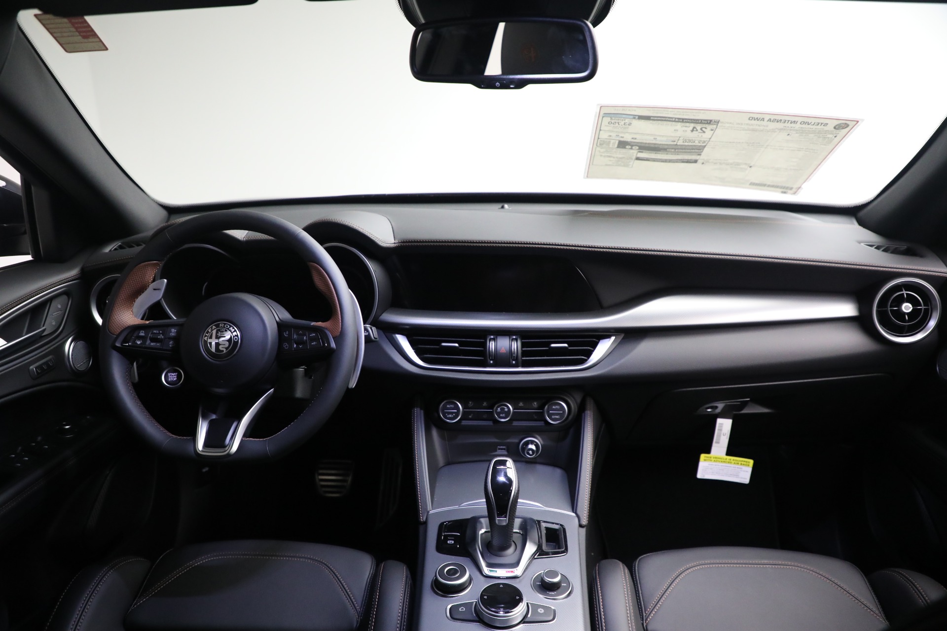 2025 Alfa Romeo Stelvio Sprint Base photo 27