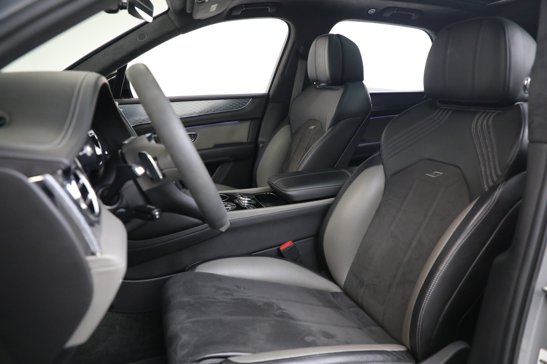 2022 Bentley Bentayga S V8 photo 21
