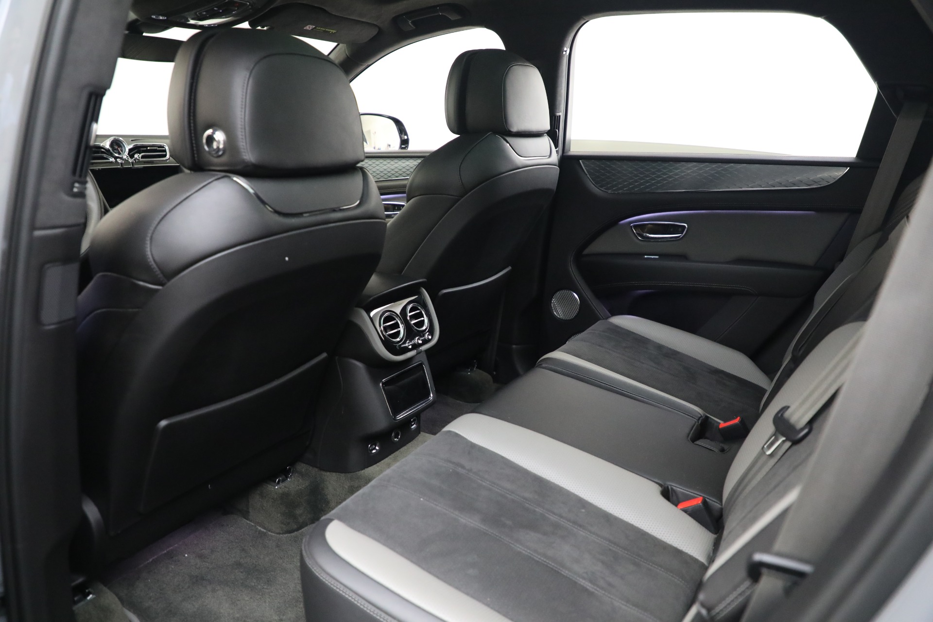 2022 Bentley Bentayga S V8 photo 22