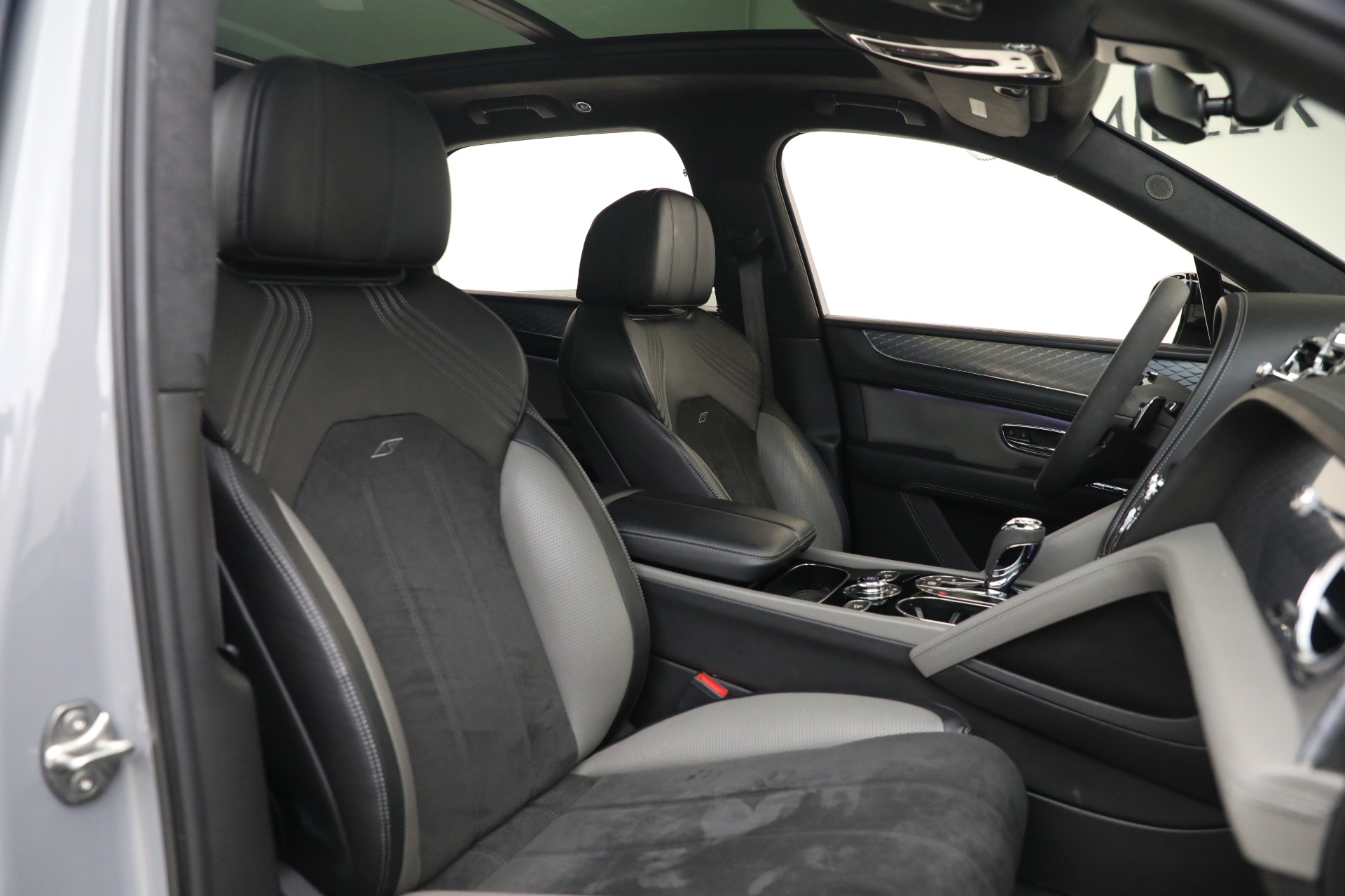 2022 Bentley Bentayga S V8 photo 28