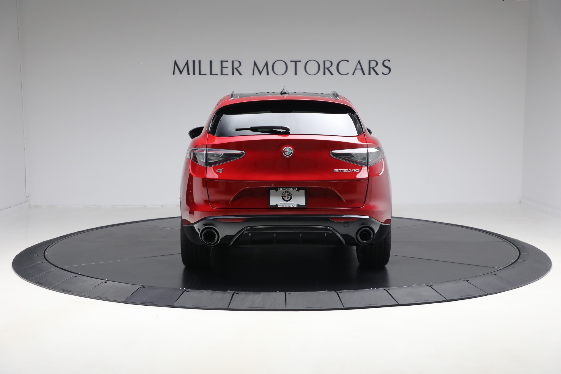 2025 Alfa Romeo Stelvio Sprint Base photo 6