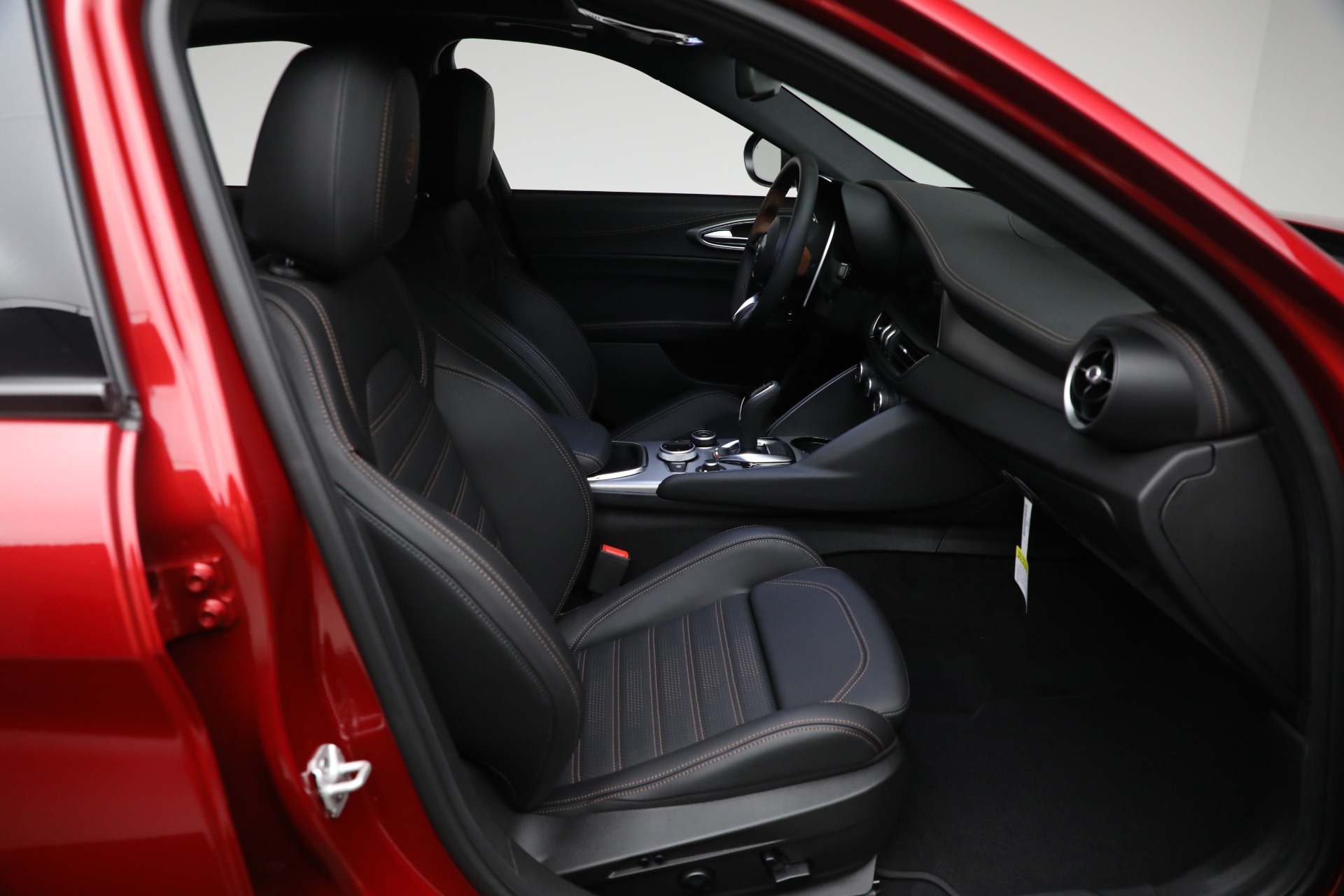 2025 Alfa Romeo Giulia (952) SPRINT photo 15