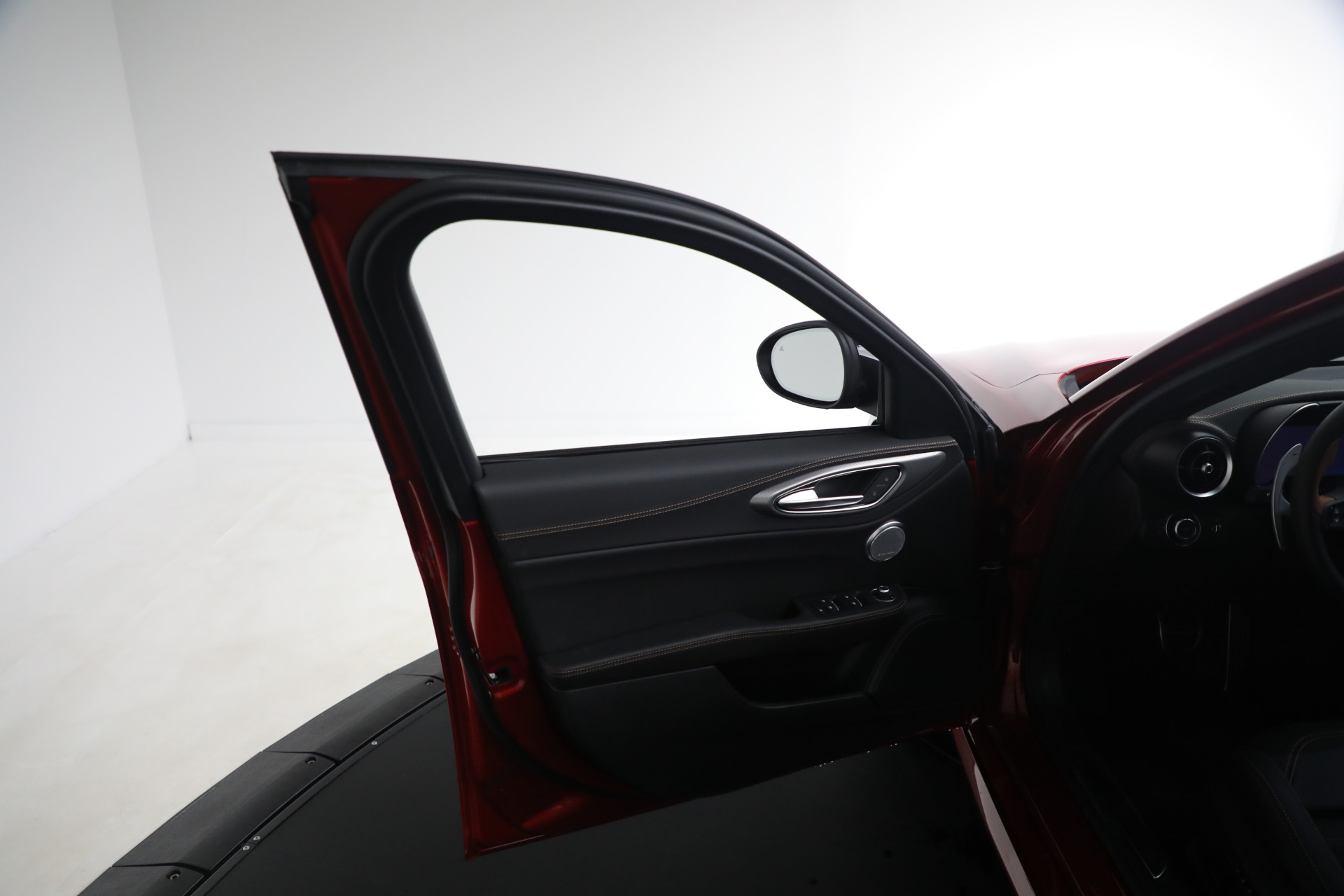 2025 Alfa Romeo Giulia (952) SPRINT photo 21