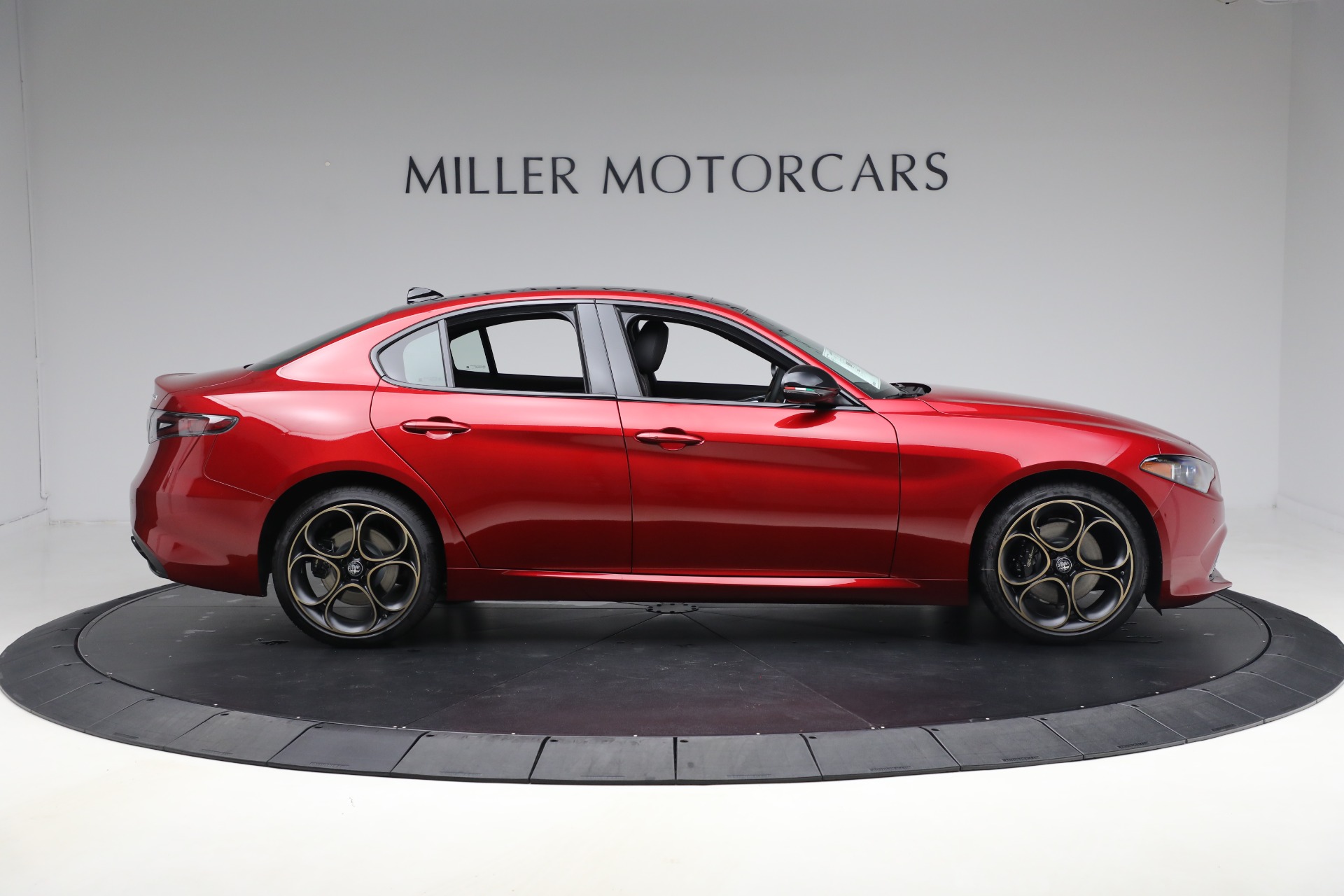 2025 Alfa Romeo Giulia (952) SPRINT photo 9