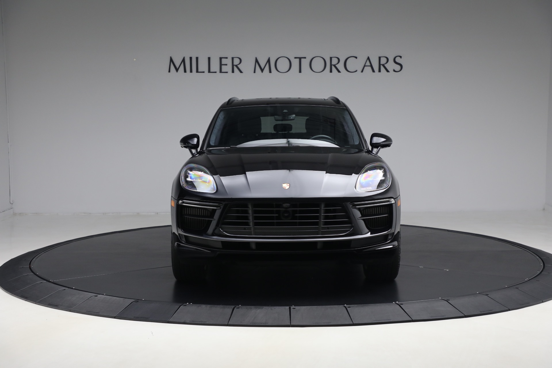 2020 Porsche Macan Turbo photo 12
