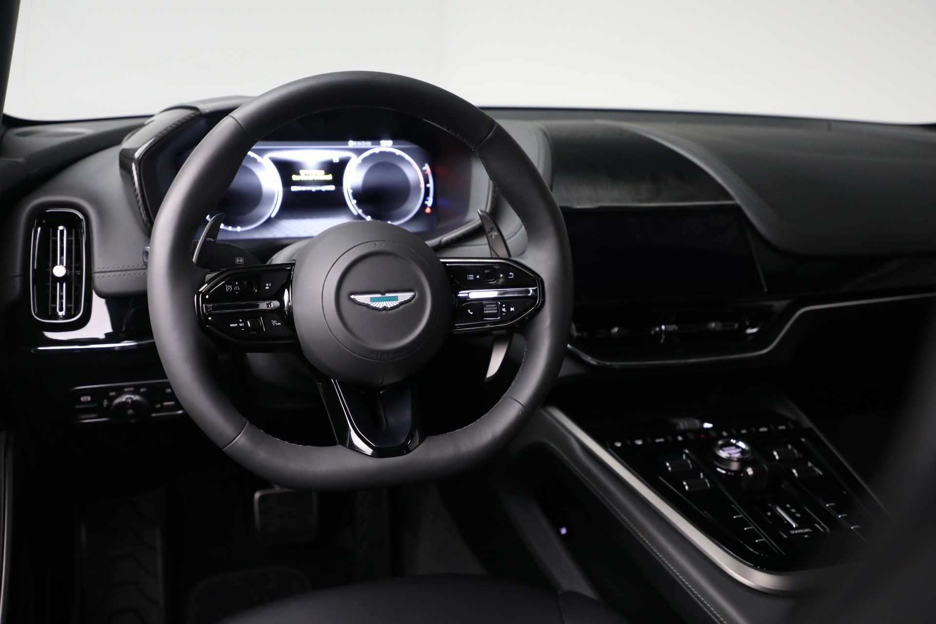 2025 Aston Martin DBX AM8 DBX707 photo 19
