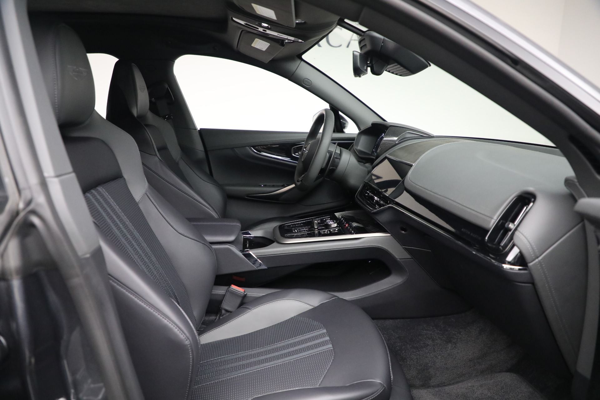 2025 Aston Martin DBX AM8 DBX707 photo 23