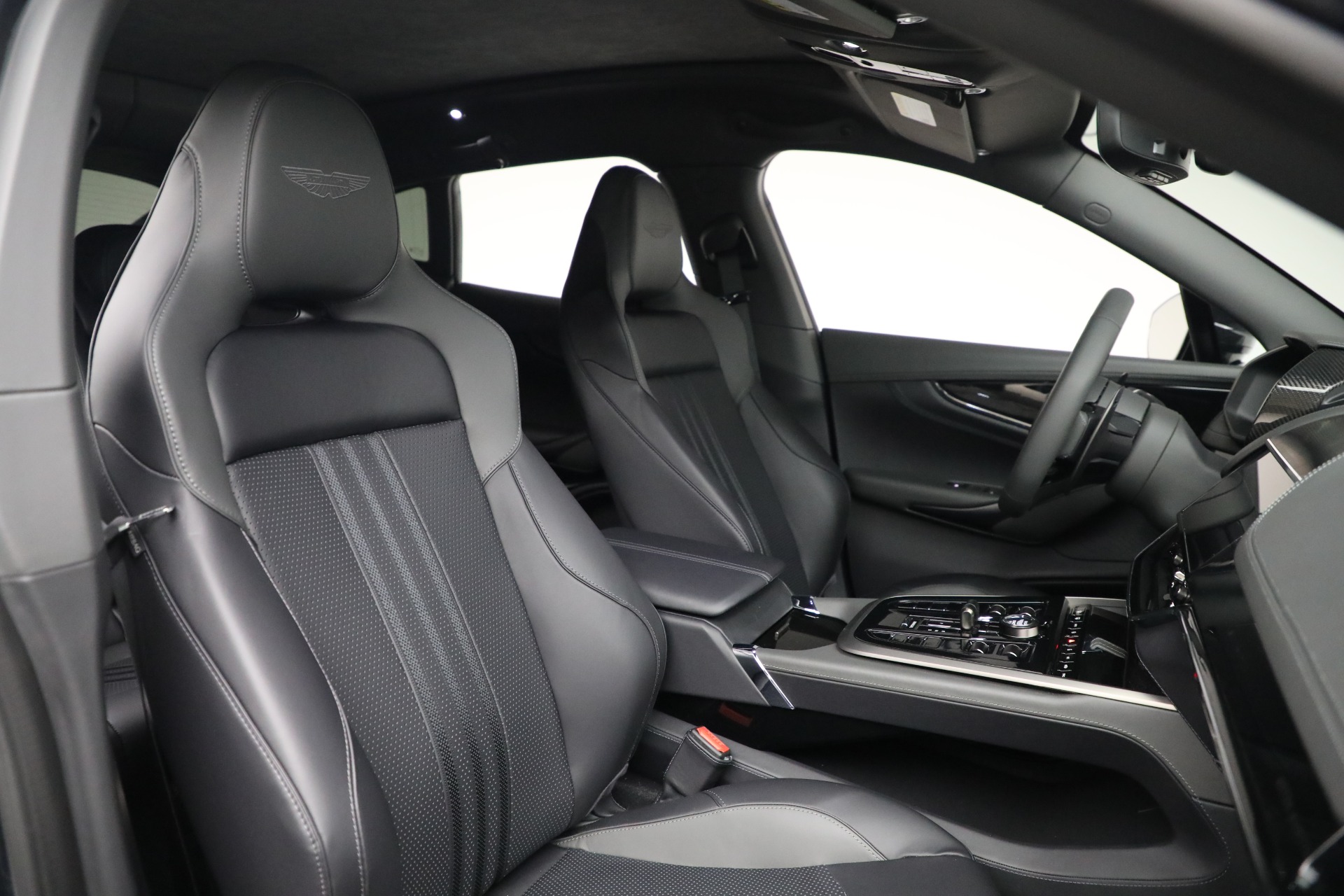 2025 Aston Martin DBX AM8 DBX707 photo 24