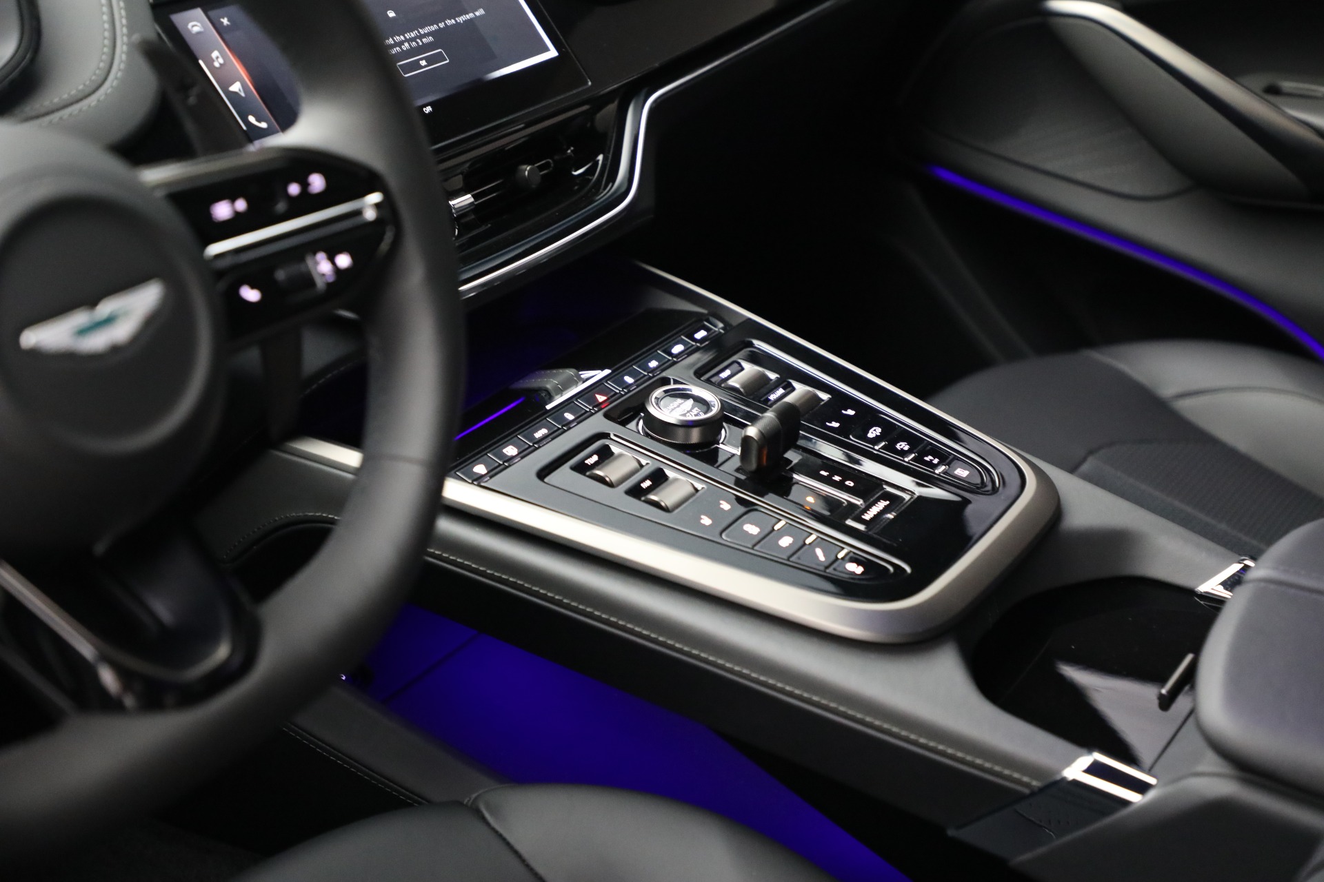 2025 Aston Martin DBX AM8 DBX707 photo 31