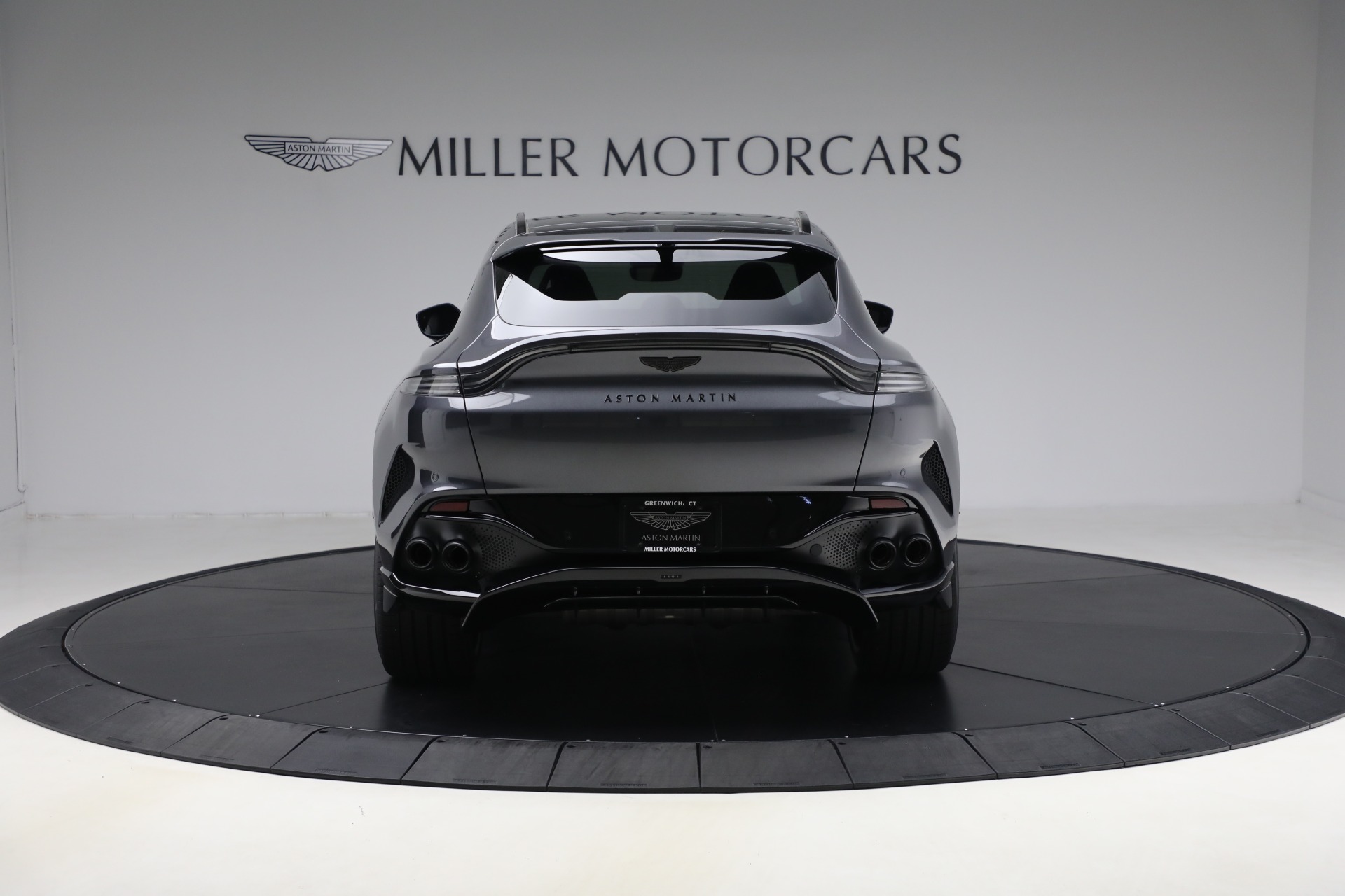 2025 Aston Martin DBX AM8 DBX707 photo 6