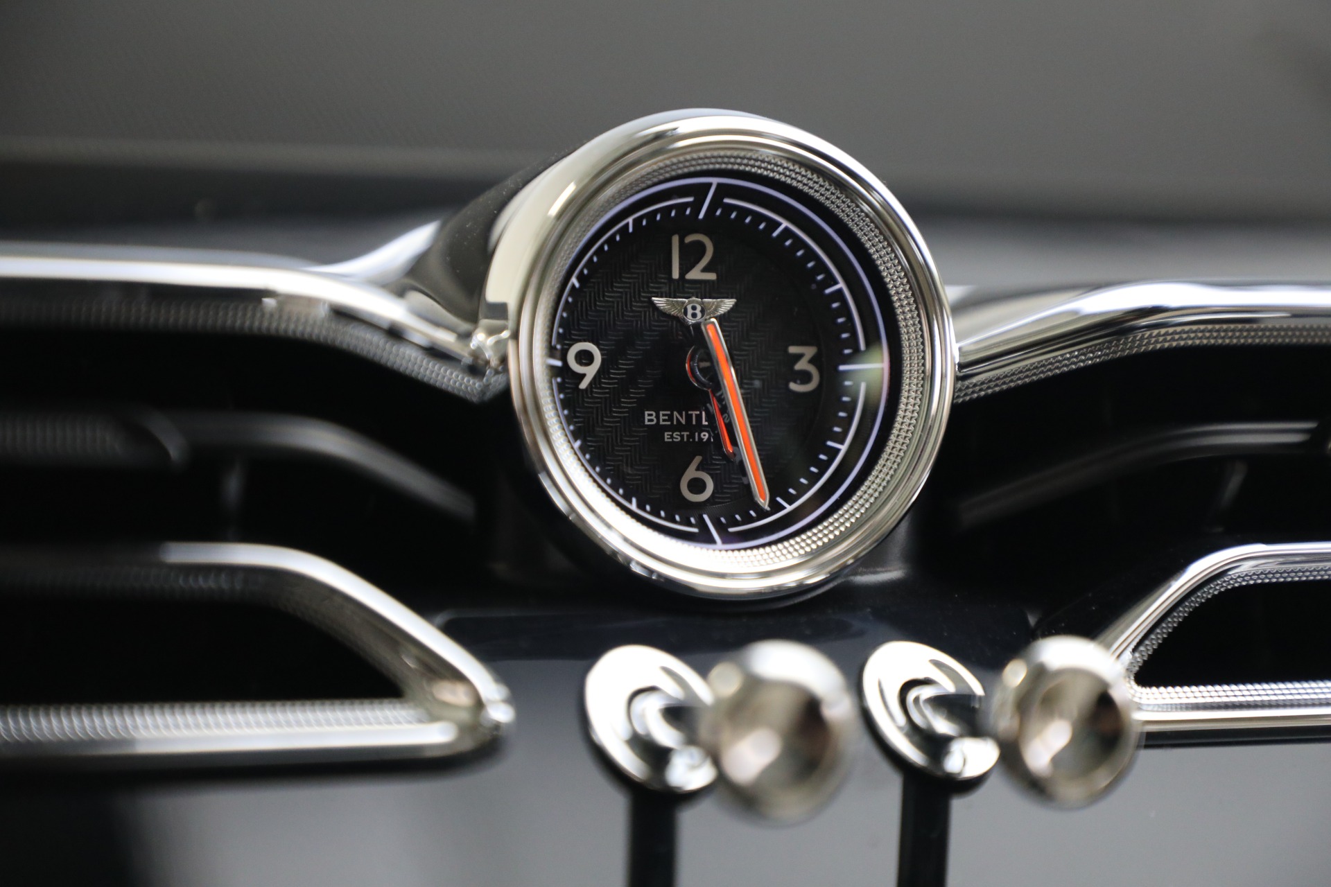 2021 Bentley Bentayga First Edition V8 photo 15
