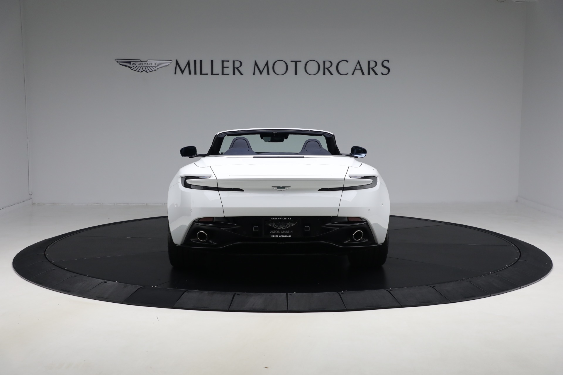 2024 Aston Martin DB12 AM5 photo 6
