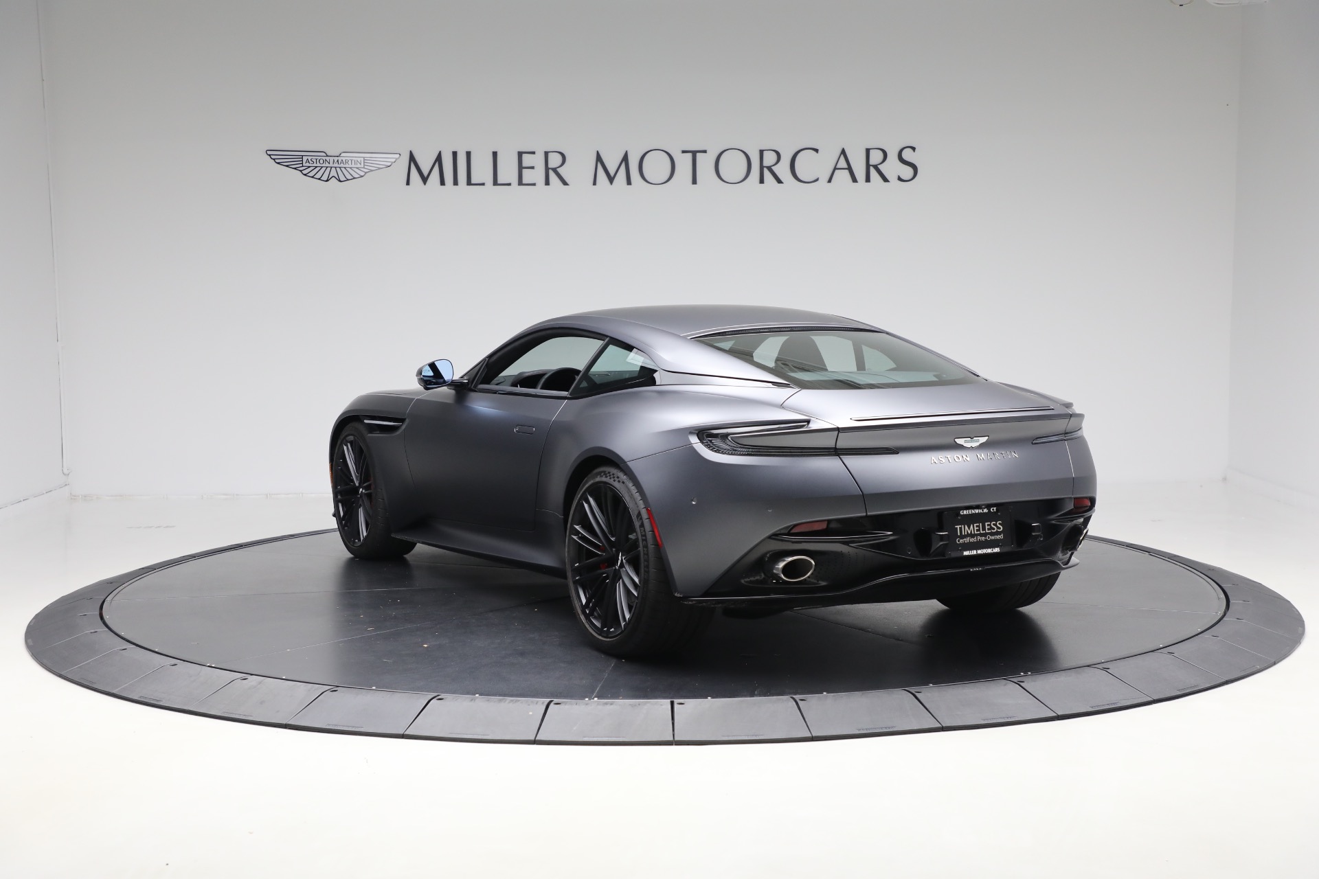 2025 Aston Martin DB12 AM5 photo 4