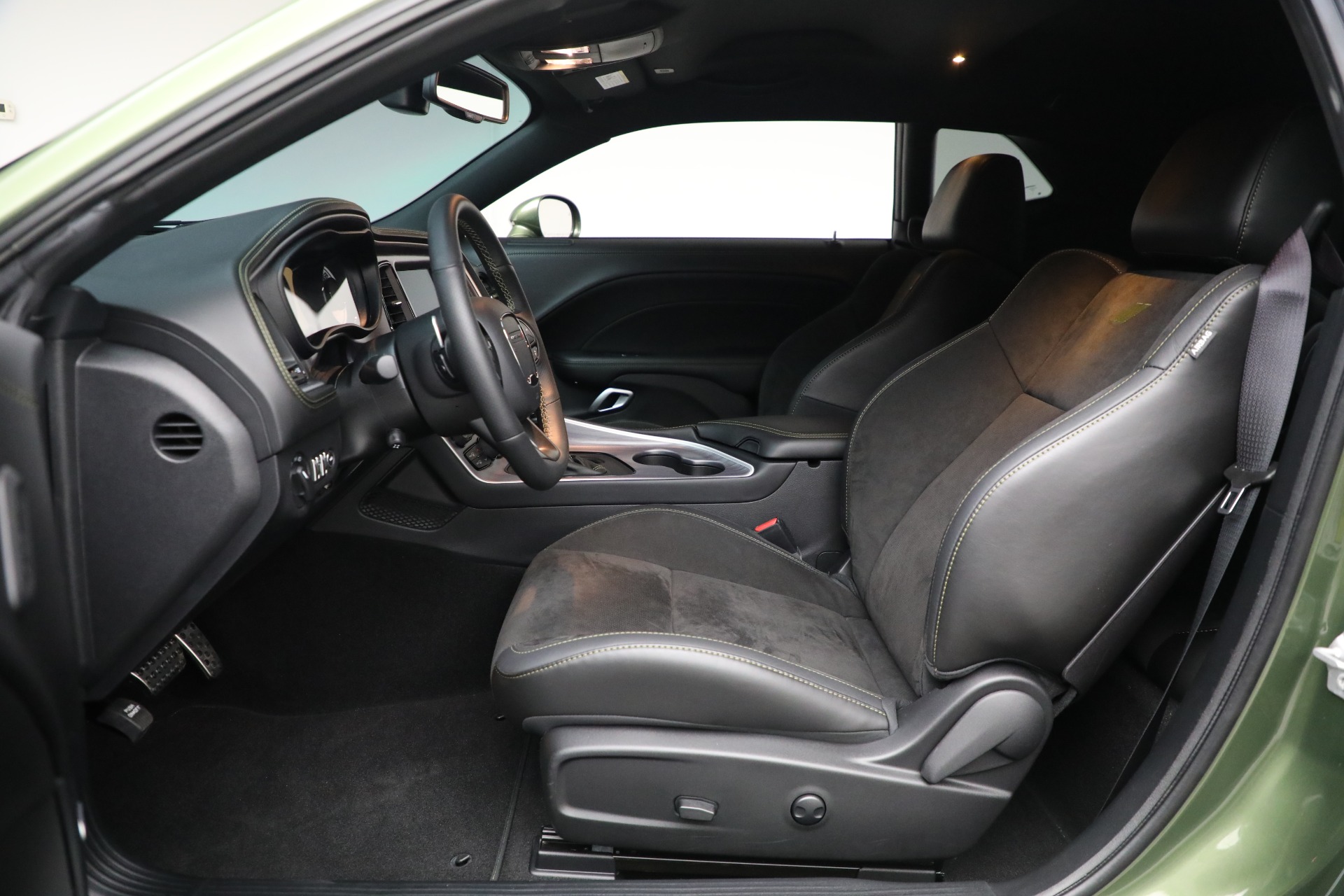2023 Dodge Challenger R/T Scat Pack photo 15