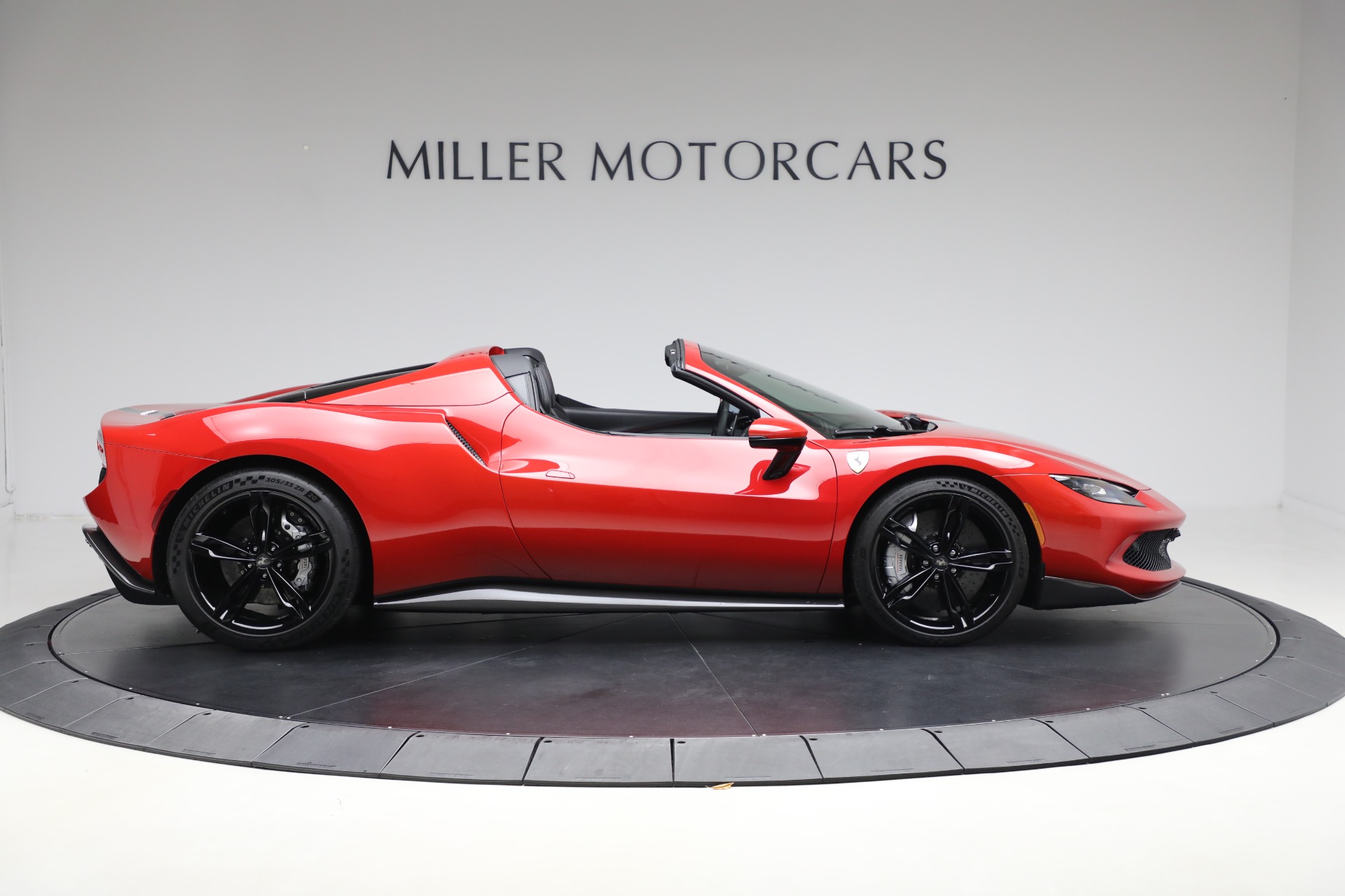 2024 Ferrari 296 GTS photo 9