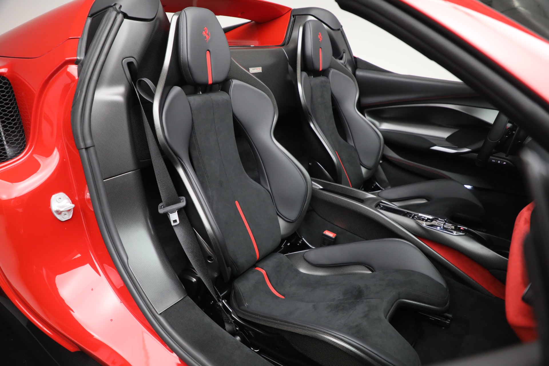 2024 Ferrari 296 GTS photo 20