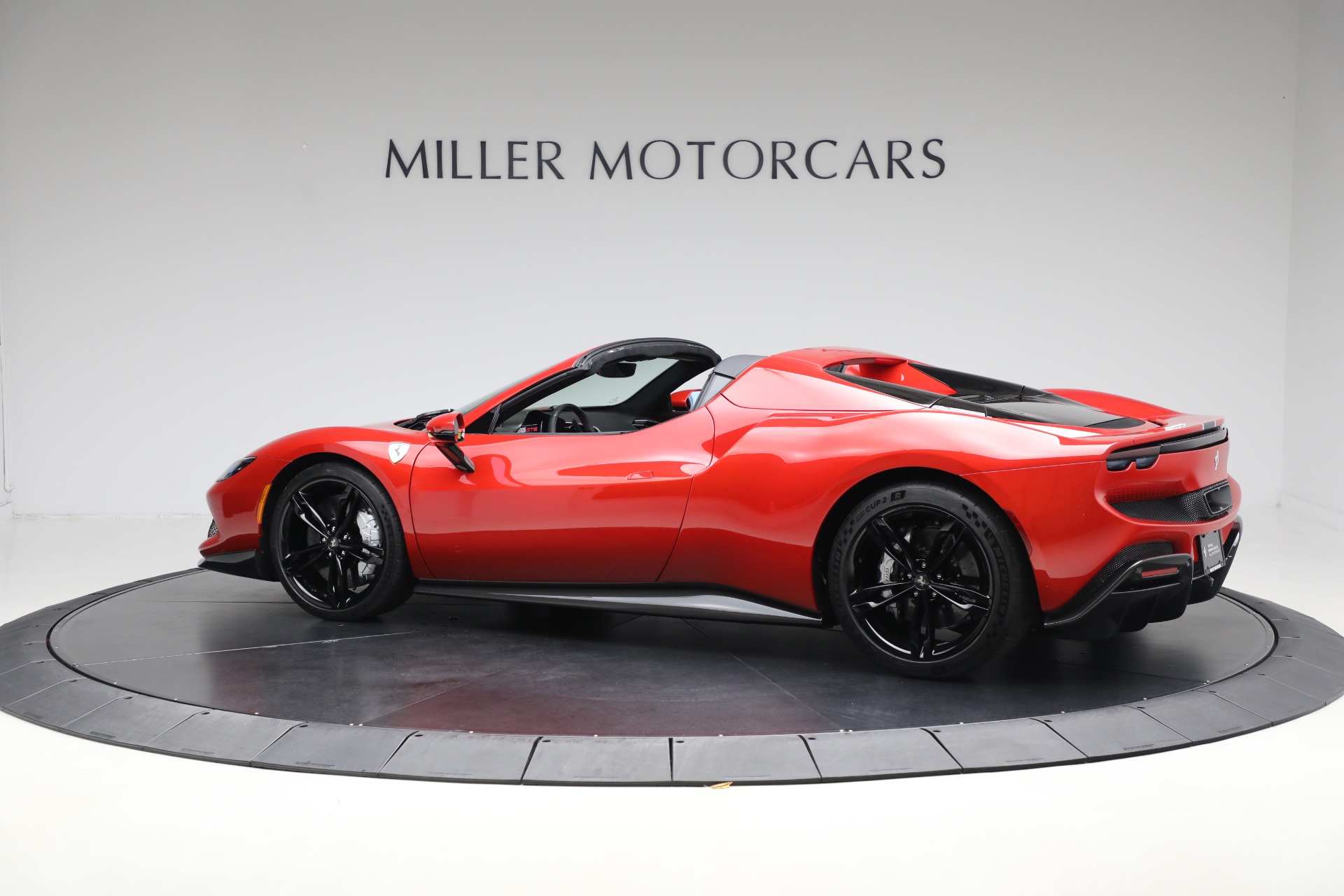 2024 Ferrari 296 GTS photo 4