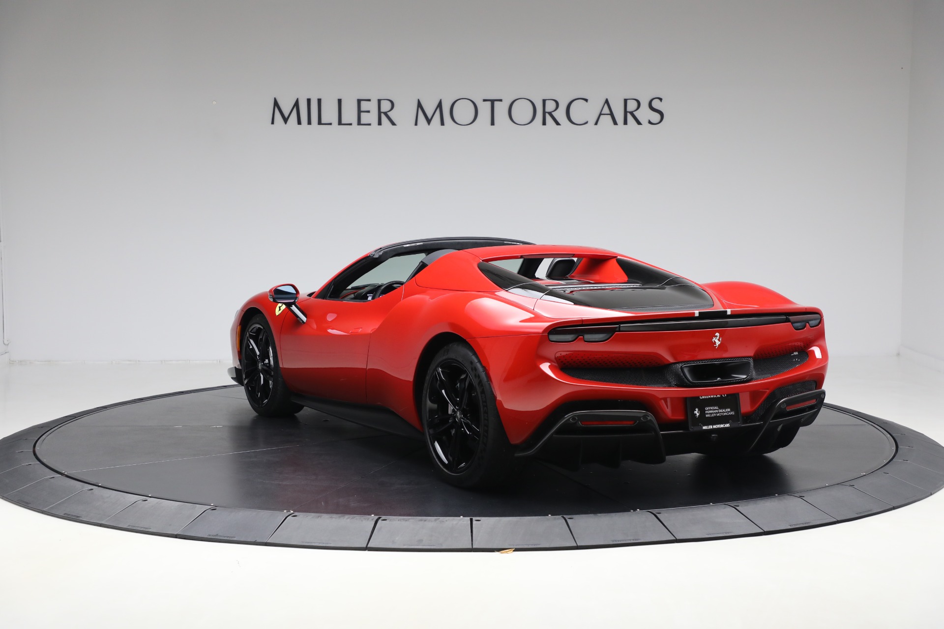 2024 Ferrari 296 GTS photo 5