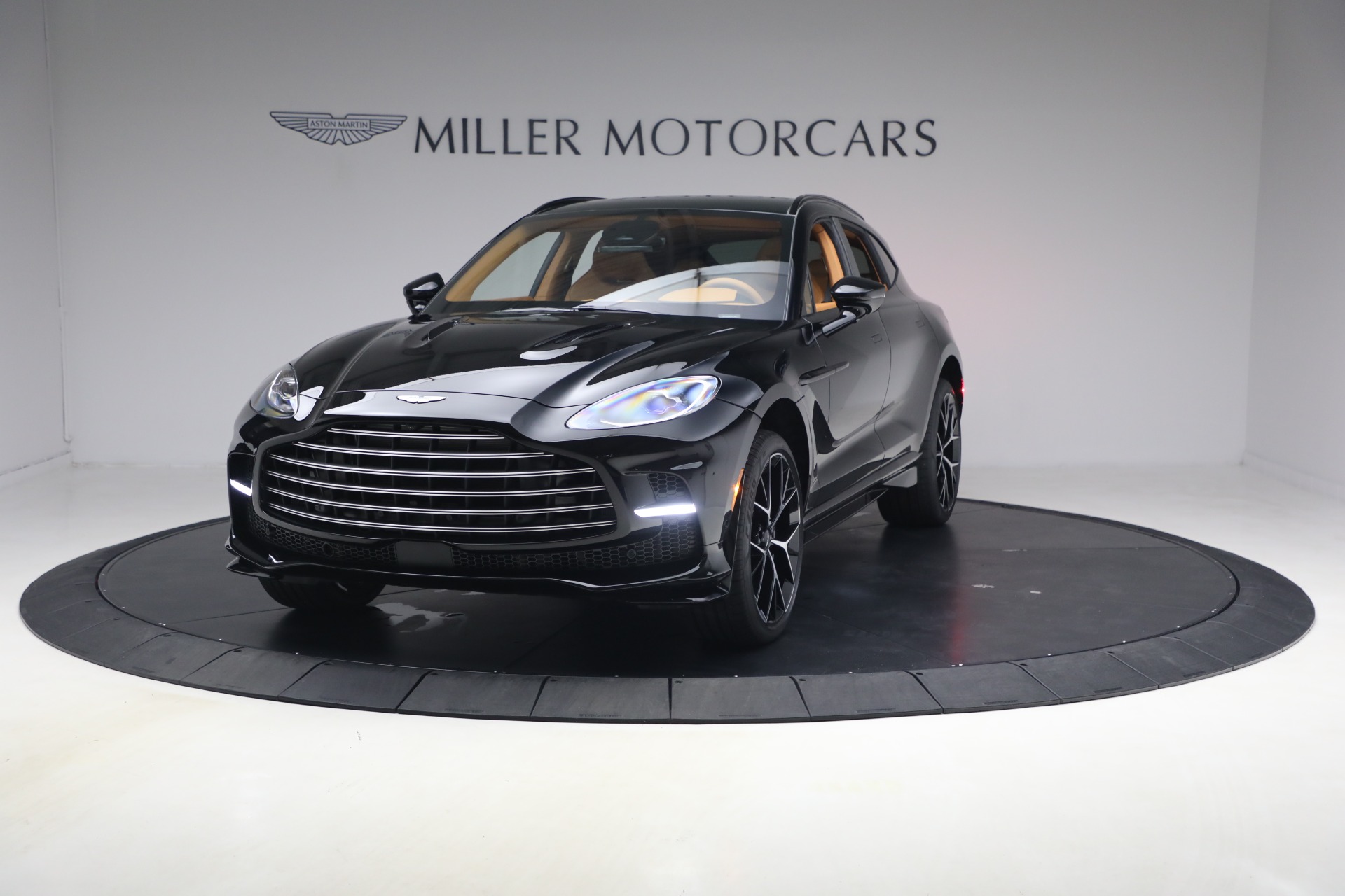 New 2026 Aston Martin DBX 707 For Sale ($300,400) | Miller New 2026 Aston Martin DBX 707 For Sale ($300,400) | Miller