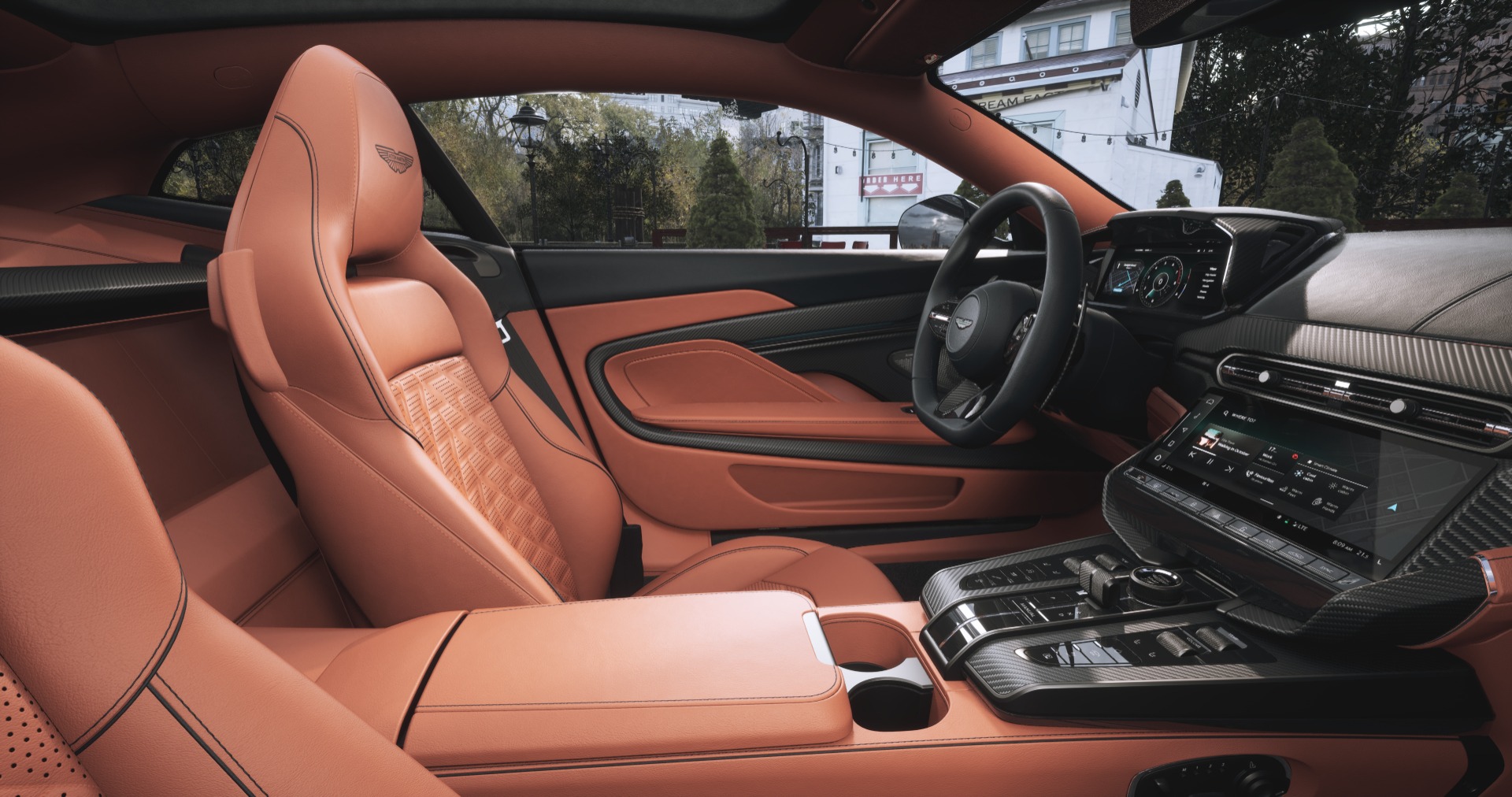 2025 Aston Martin Vanquish AM7 photo 13