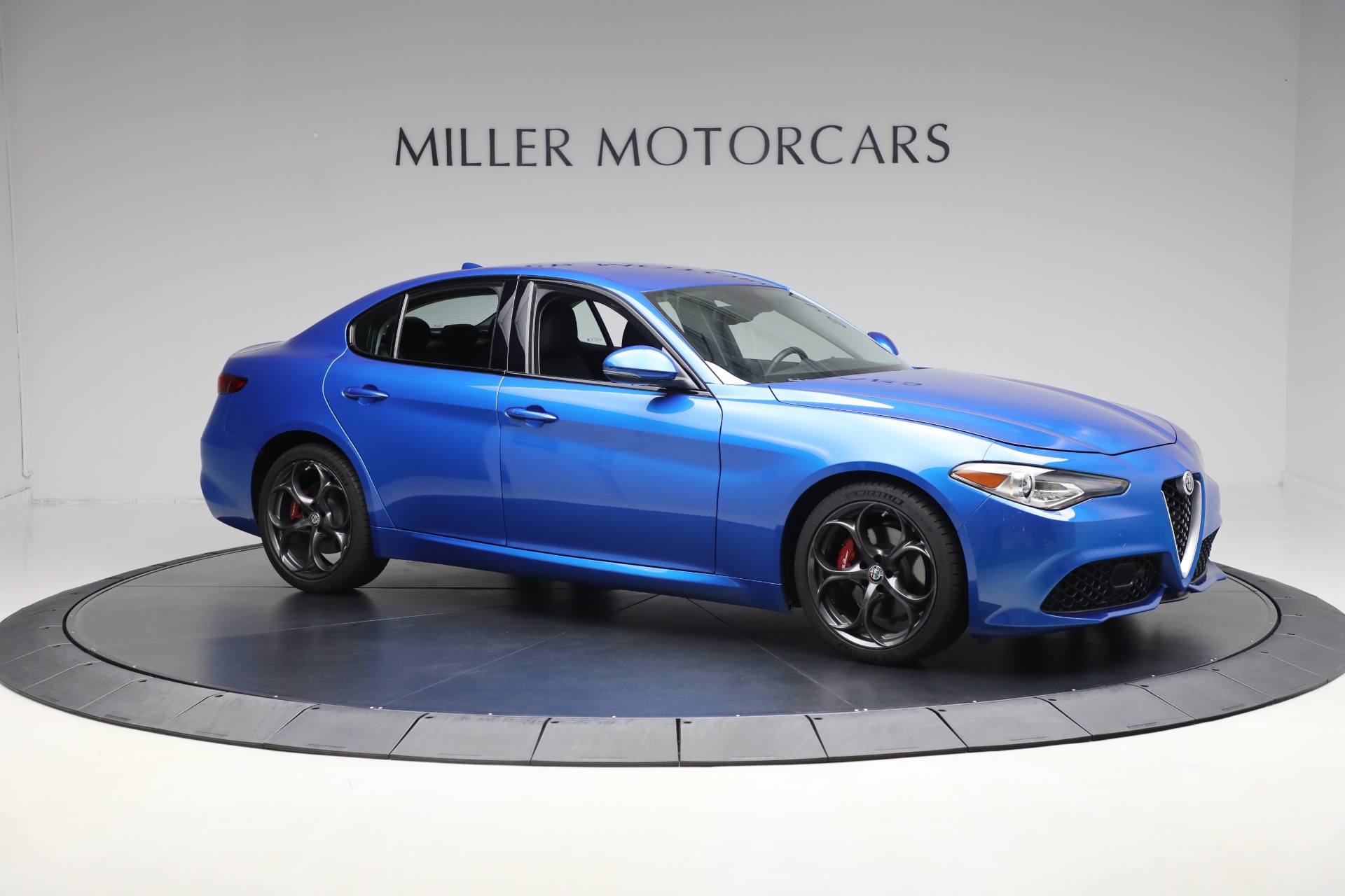 2017 Alfa Romeo Giulia Ti Sport photo 10