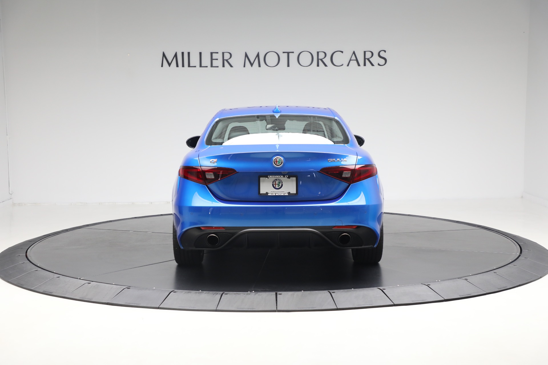 2017 Alfa Romeo Giulia Ti Sport photo 6