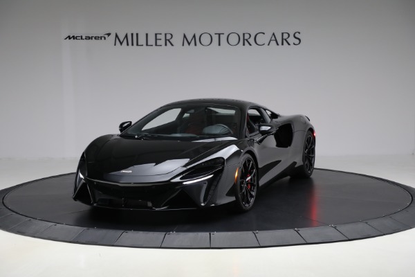 2024 McLaren Artura