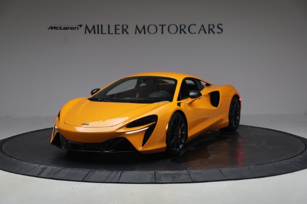 2026 McLaren Artura