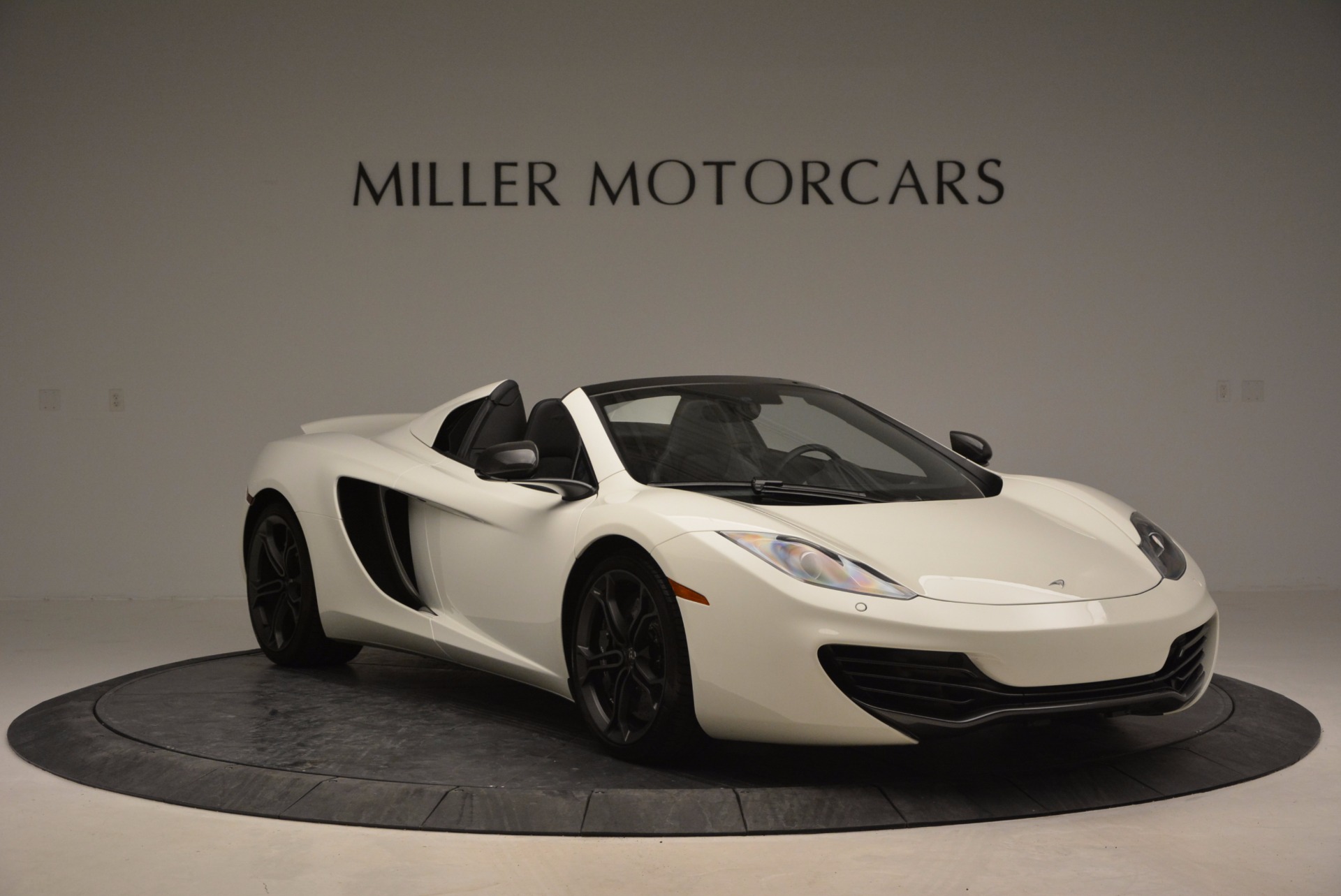 MCLAREN mp4 12c White