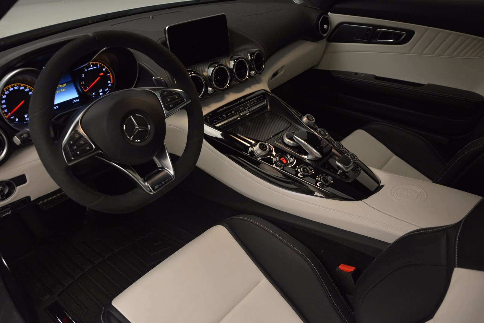 Pre Owned 2016 Mercedes Benz Amg Gt S For Sale Miller
