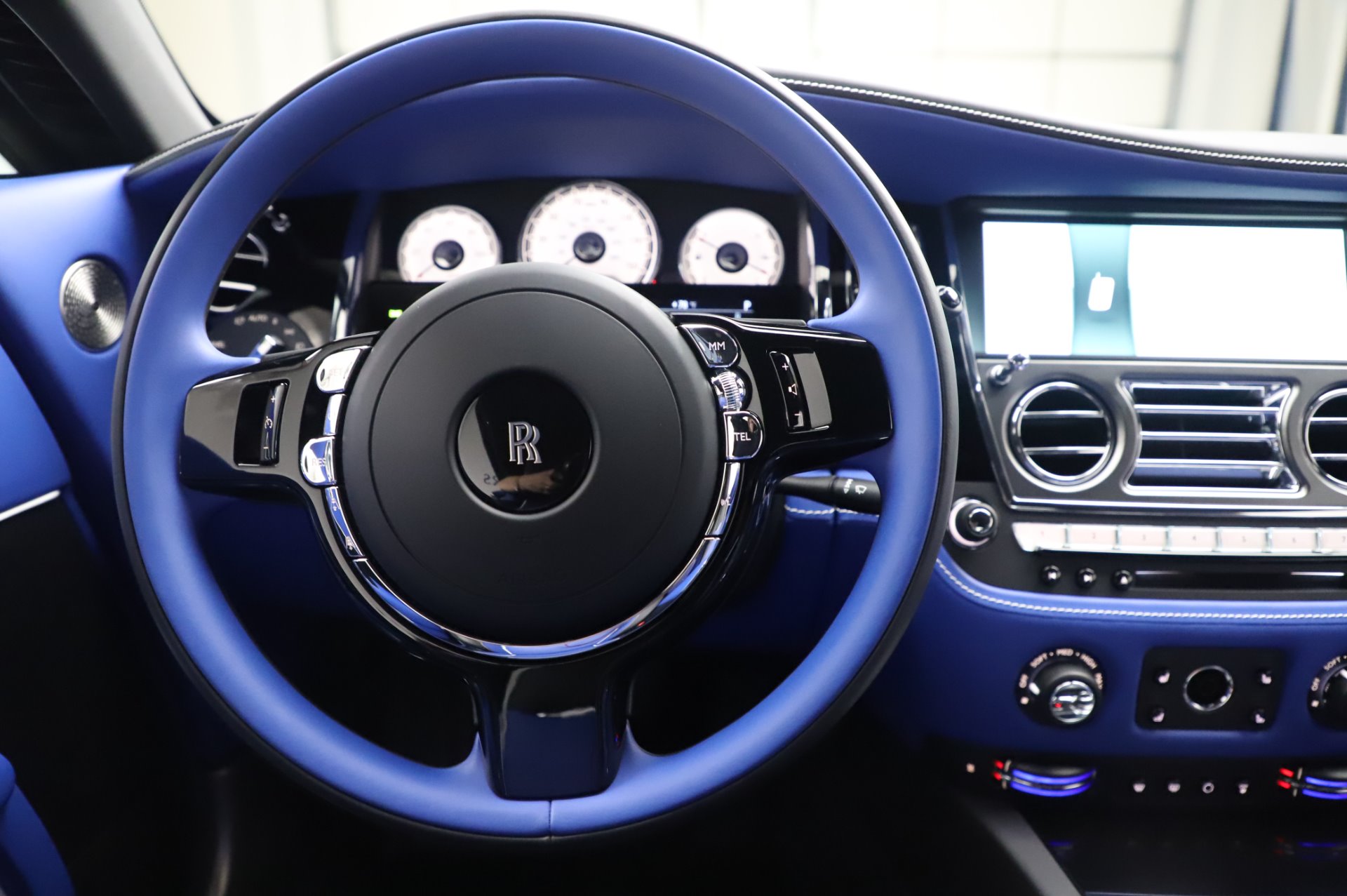 ROLLSROYCE WRAITH INSPIRED BY MUSIC