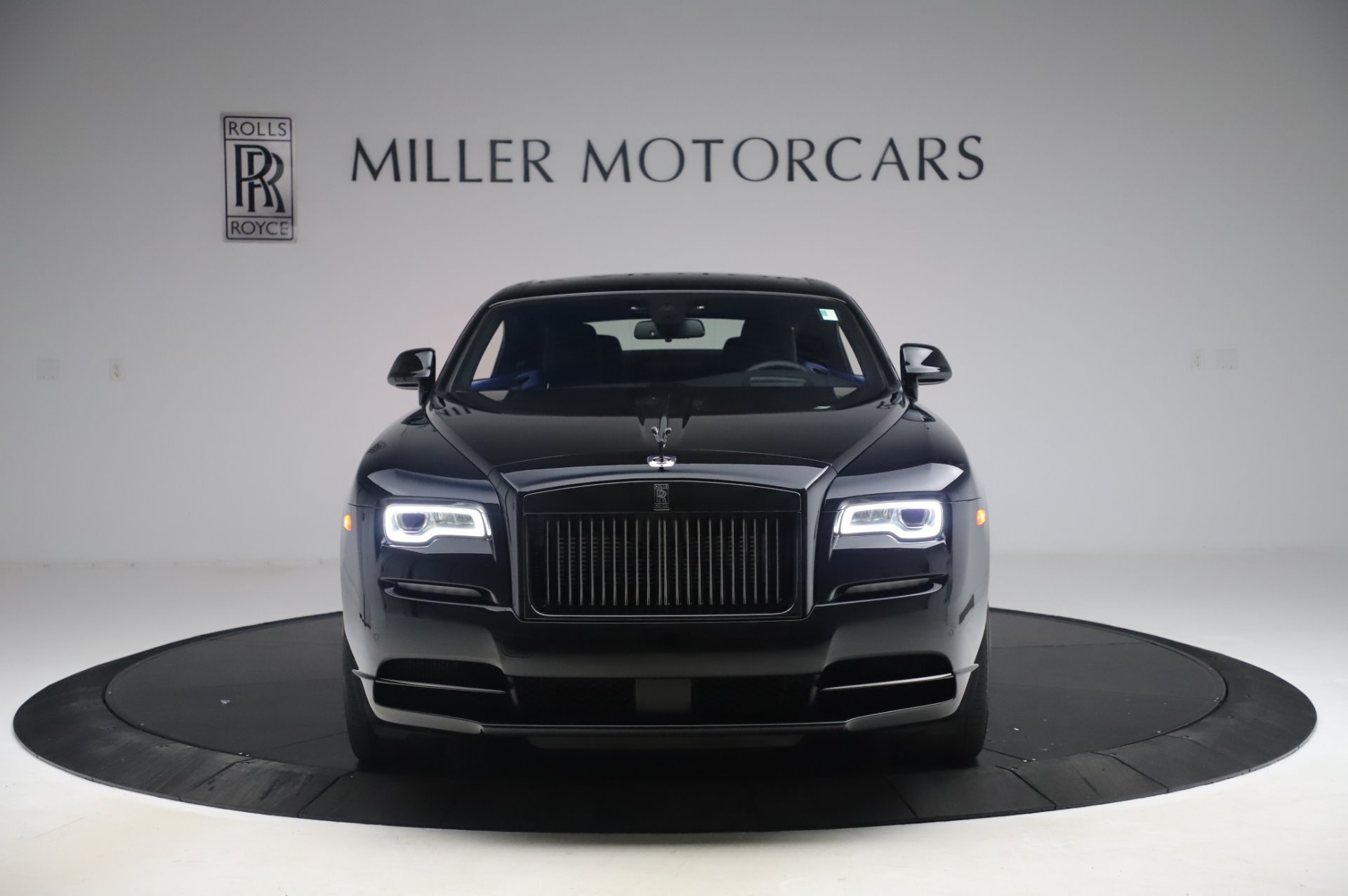 Xe siêu sang RollsRoyce Wraith Black Badge đầu tiên về Việt Nam