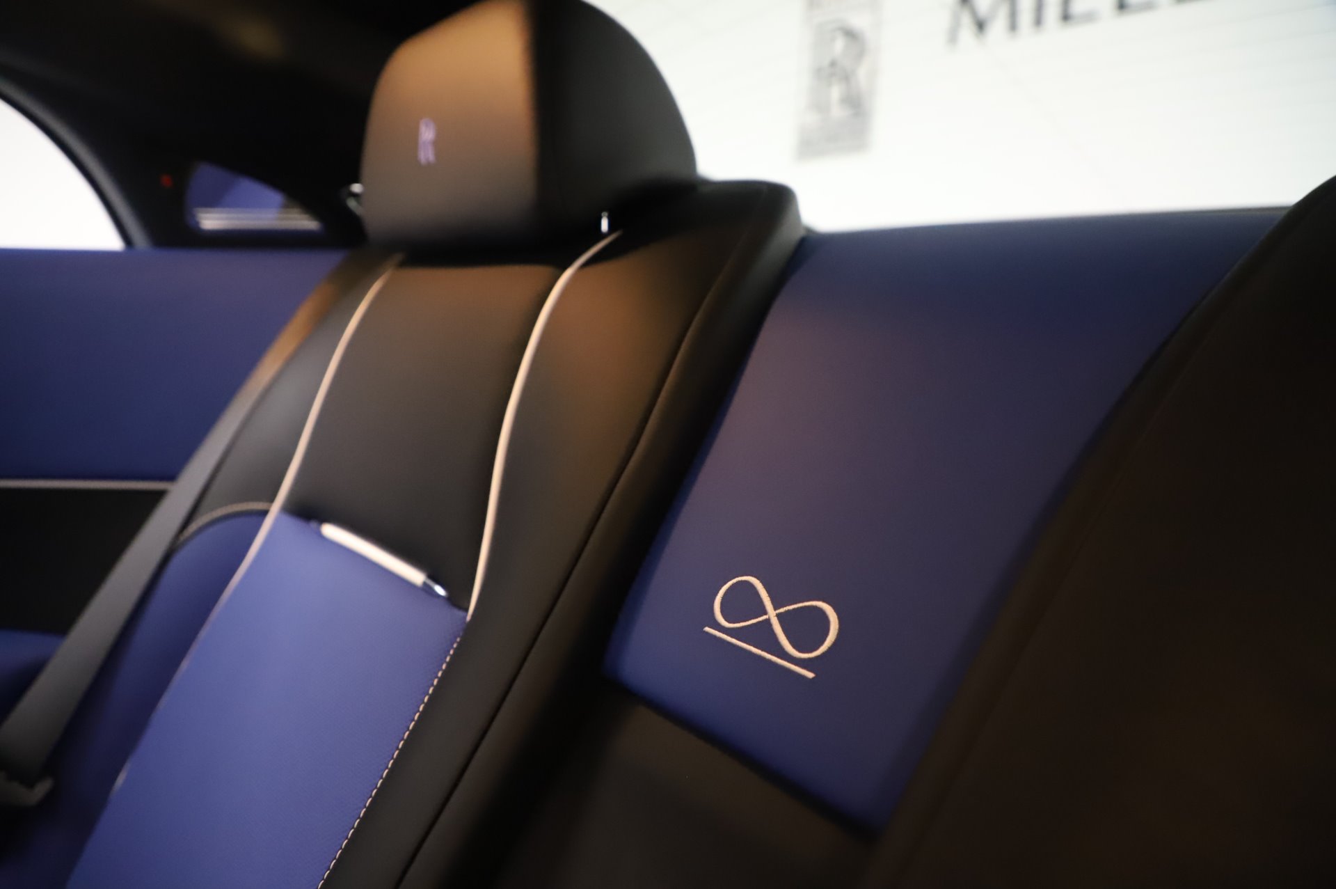Pre-Owned 2017 Rolls-Royce Wraith Black Badge For Sale Pre-Owned 2017 Rolls-Royce Wraith Black Badge For Sale